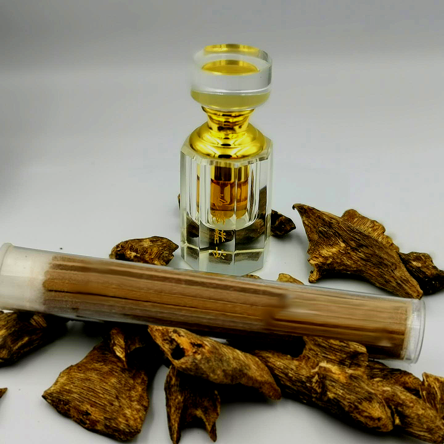 Rare Kinam Vintage Oud Perfume Oil - Limited Edition 50 Years Aged (3ml) | Luxury Fragrance for Special Occasions & Gift Giving