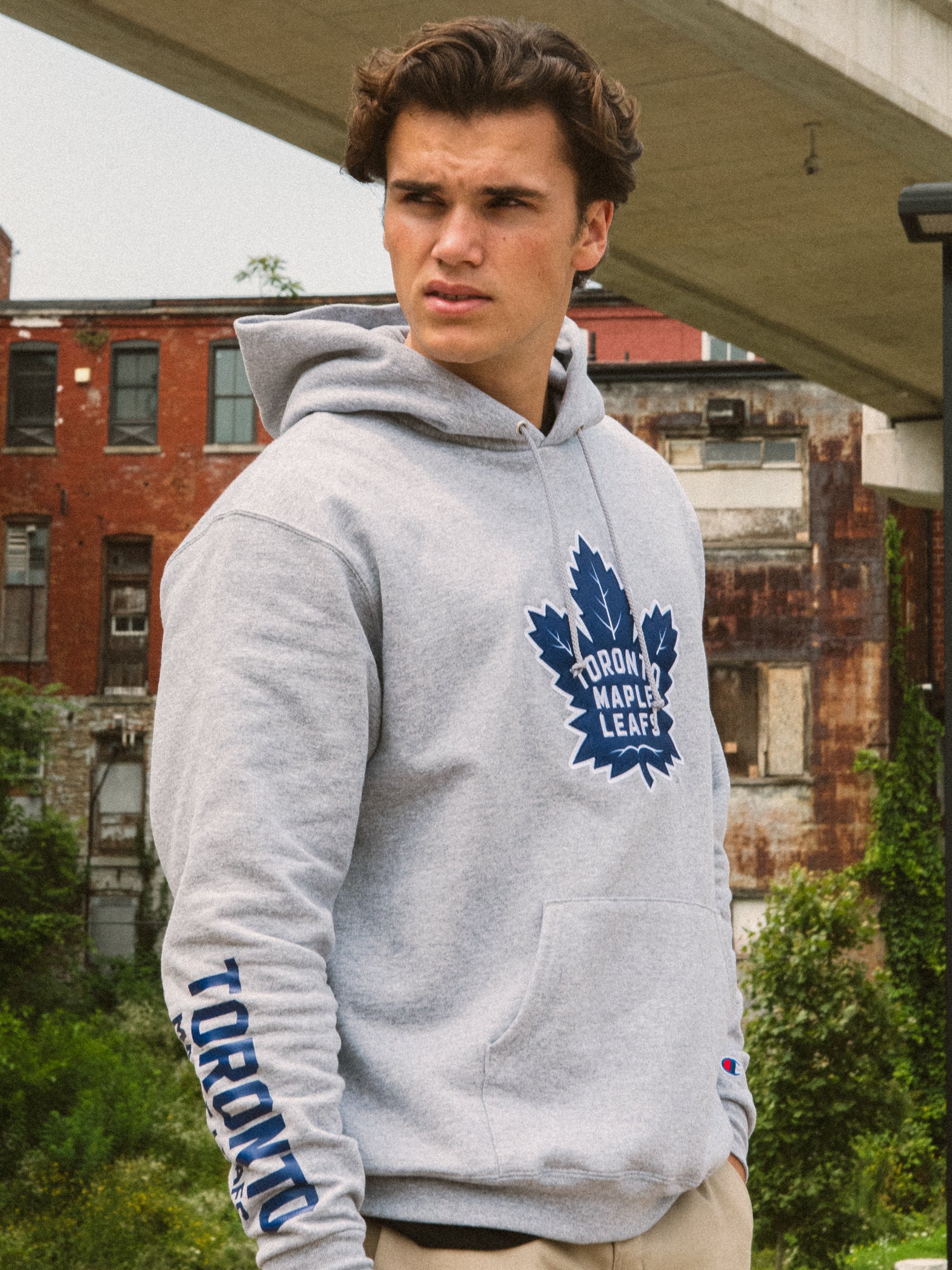Champion NHL Toronto Maple Leafs Center Ice Pullover Hoodie - Men's & Women's Hockey Sweatshirt for Game Day & Casual Wear - Clearance Sale