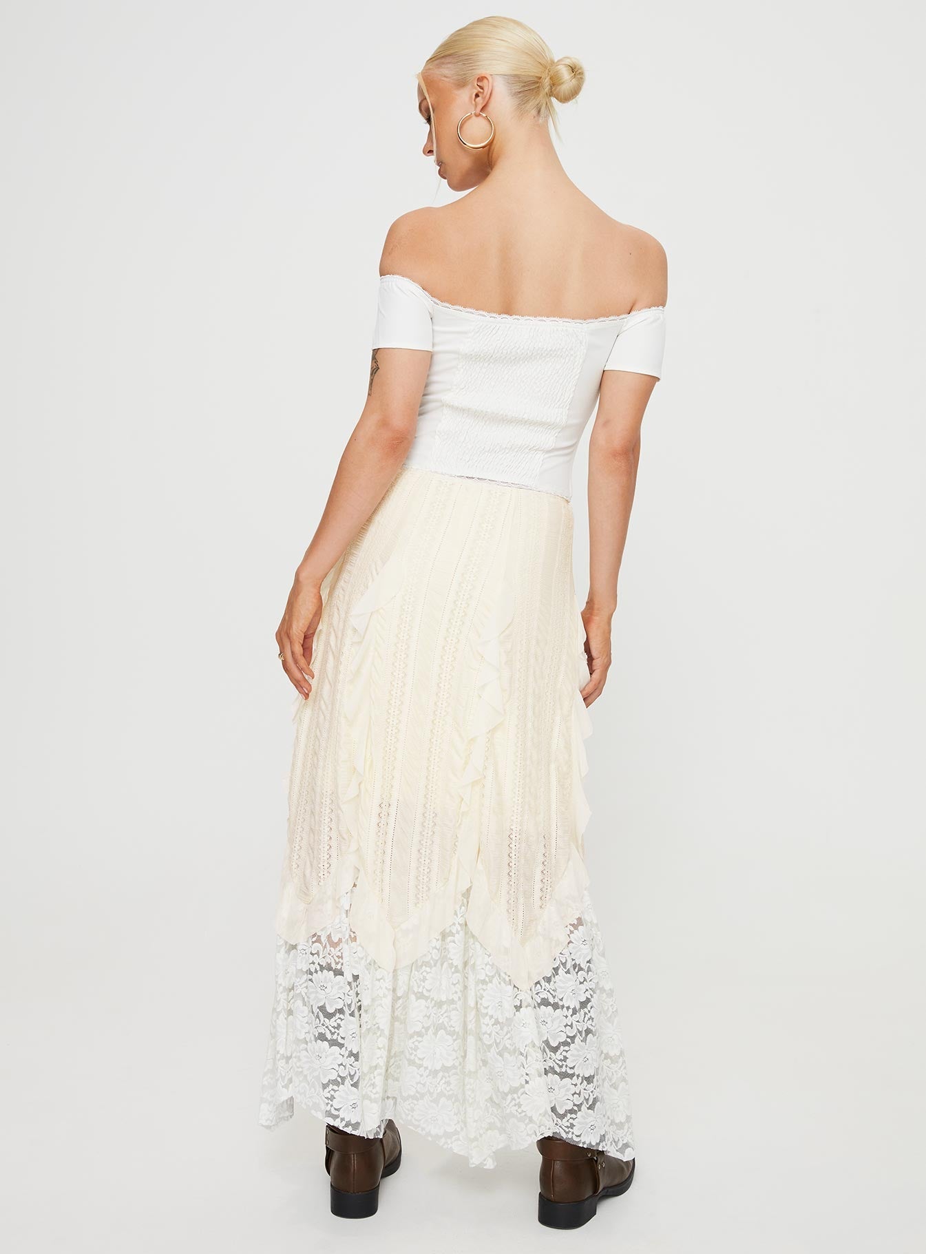 Astryd Elegant Lace Maxi Skirt for Women - Cream Flowy Boho Skirt for Summer, Beach, Wedding & Special Occasions