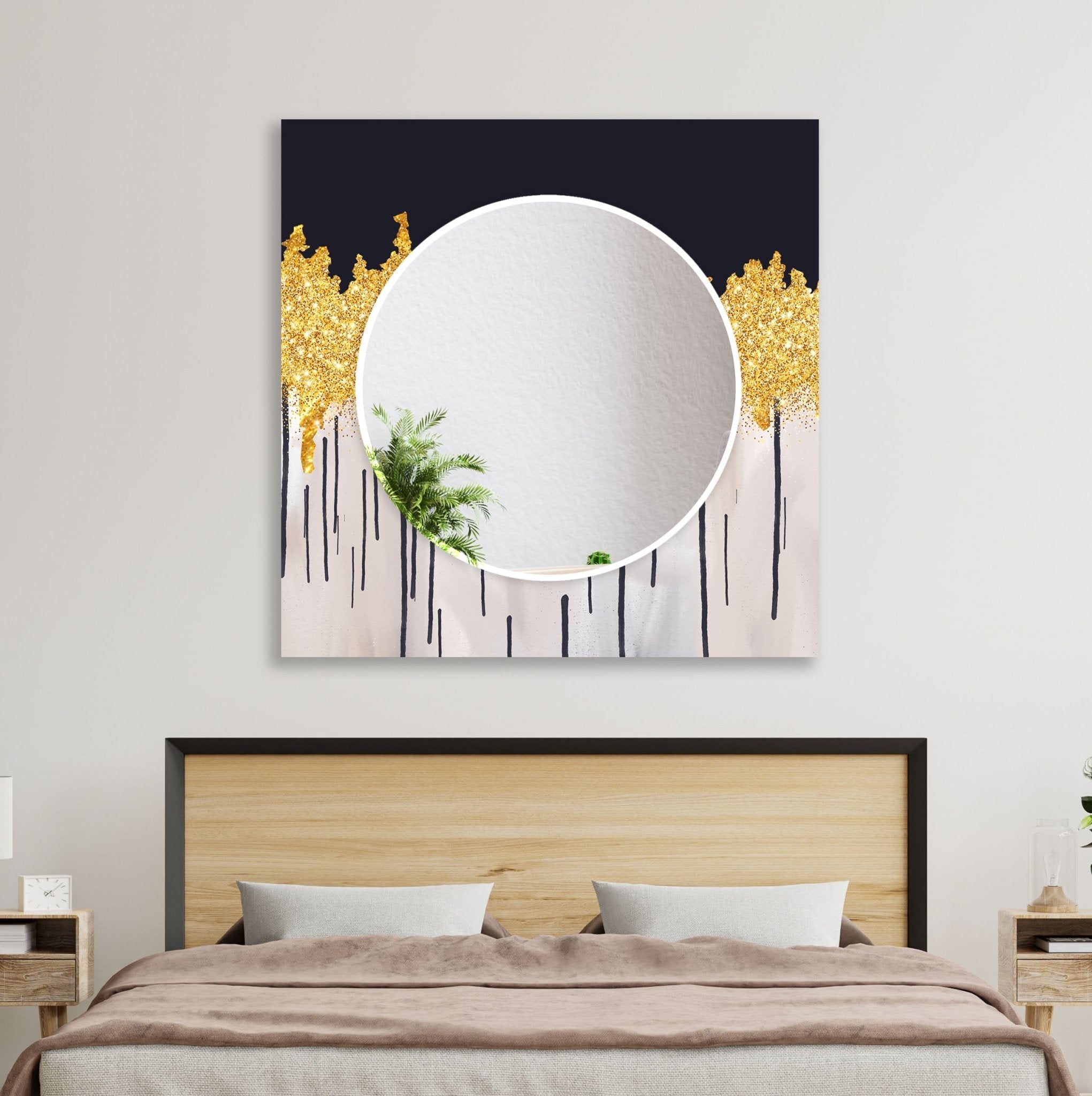 Abstract Gold Accent Wall Mirror - Elegant Home Decor for Living Room, Bedroom & Entryway
