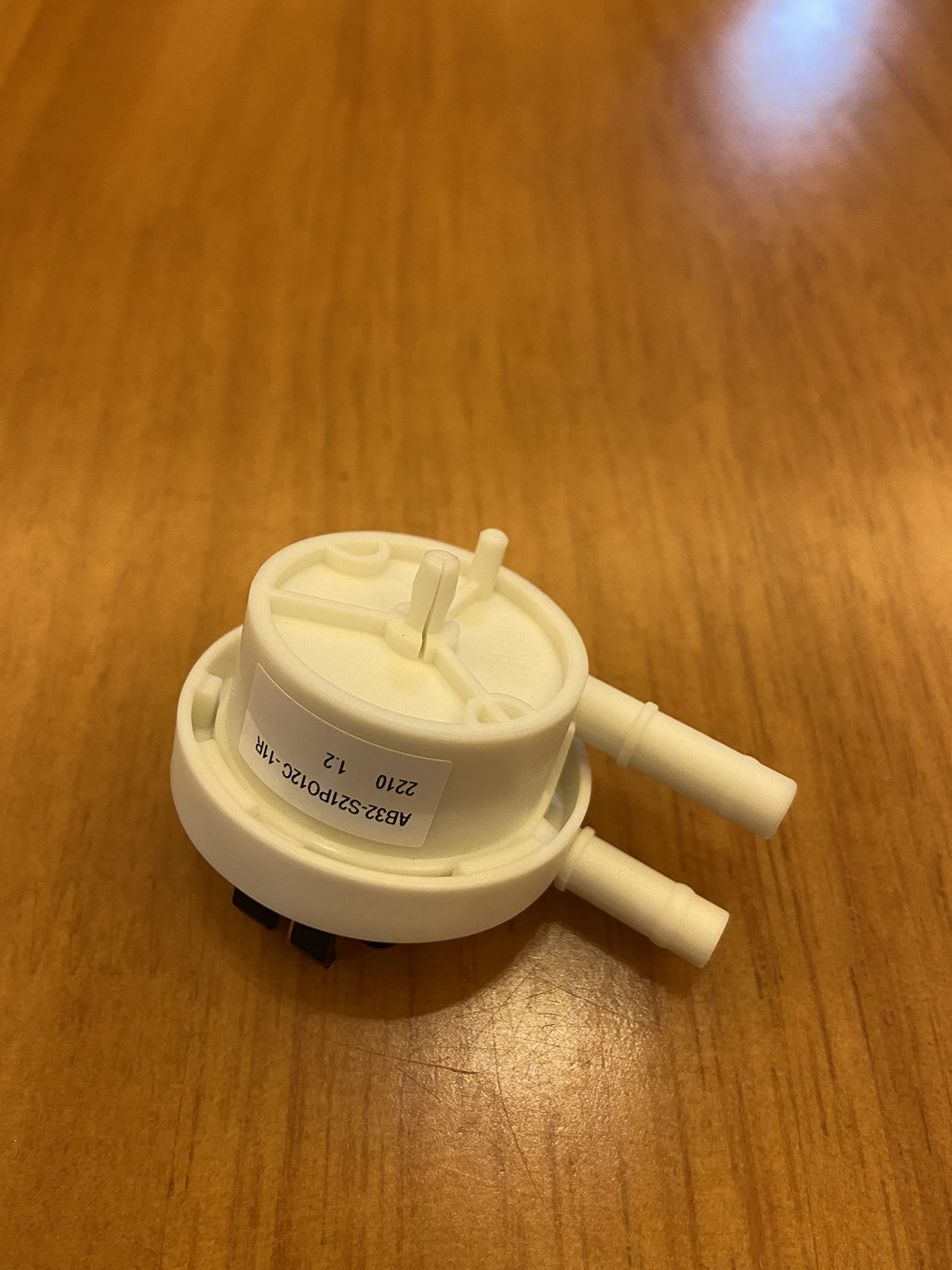 **FM-01 Digital Water Flow Meter for Espresso Coffee Machine - High Precision Flow Sensor for Home & Commercial Coffee Makers - Perfect for Brewing, Espresso & Latte Machines**