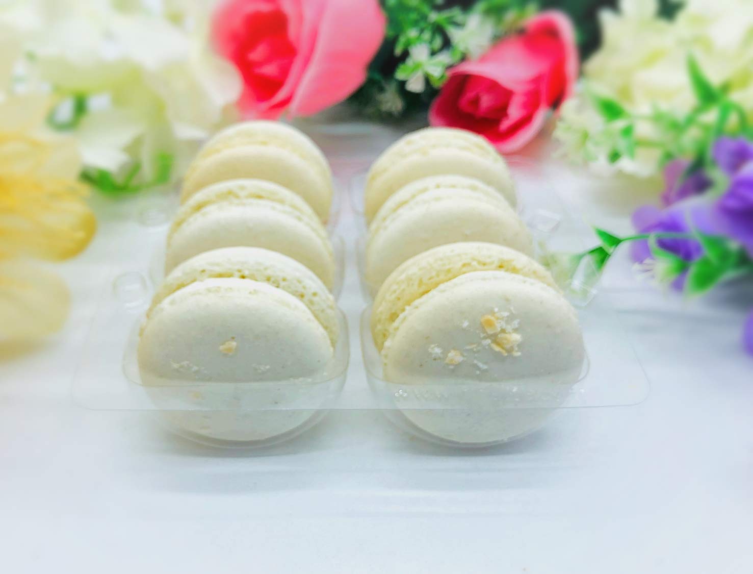 Premium Coconut Macaron Gift Box - Delicious French Holiday Treats for Christmas, Gifts & Parties