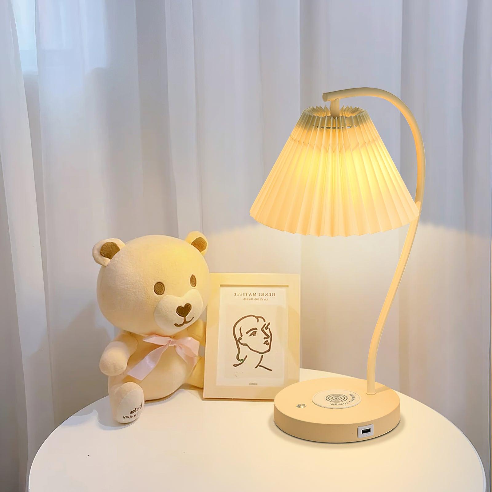 Crescini Pleated Table Lamp - Modern Bedside Lighting for Bedroom, Living Room & Office - Soft Ambient Light for Relaxation & Decor