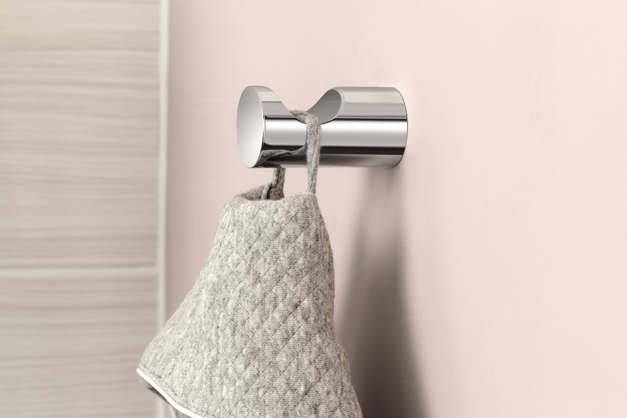 Align Single Robe Hook - Wall Mounted Bathroom Hook for Towels, Robes & Clothes - Perfect for Bathroom, Bedroom, Kitchen & Entryway Organization