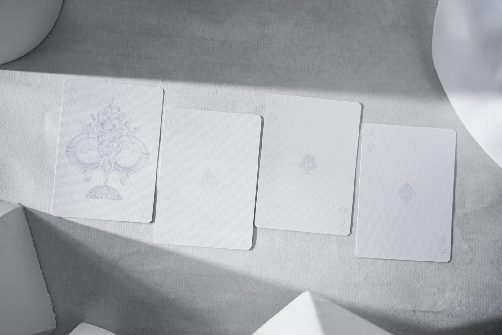 Premium David Playing Cards - Classic Poker Deck for Magic Tricks, Card Games & Collectibles | Ideal for Poker Nights, Magic Shows & Gifts