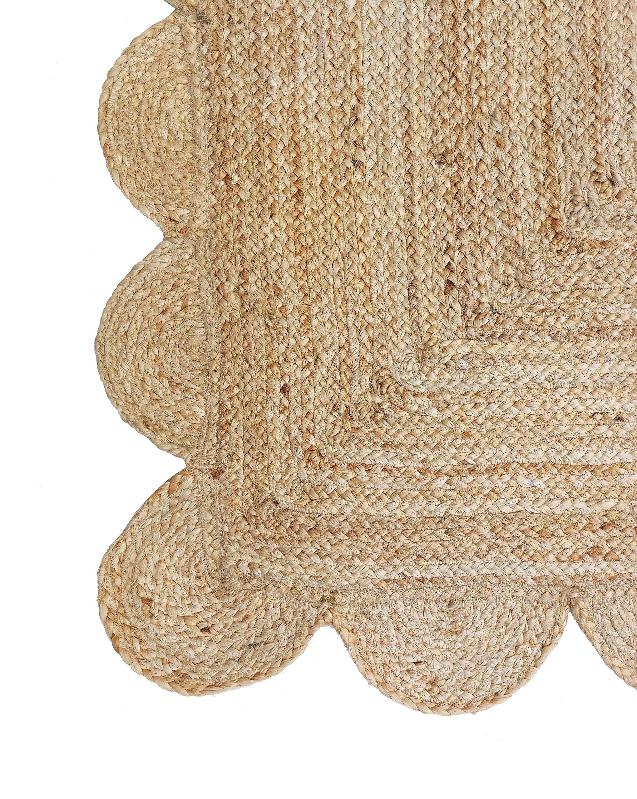 Scalloped Natural Jute Area Rug 4x6 Feet - Eco-Friendly Handwoven Floor Mat for Living Room, Bedroom & Boho Decor