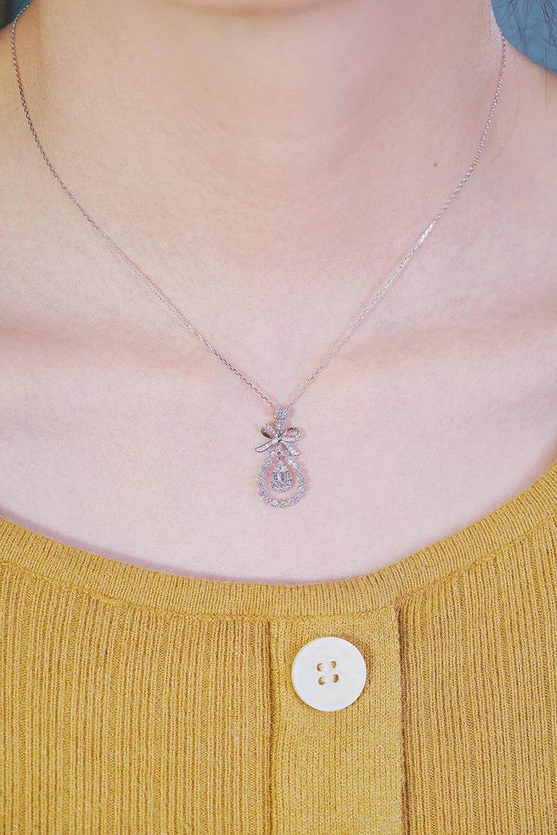18K White Gold Real Natural Diamond Pendant Necklace for Women - Elegant Jewelry Gift for Anniversary, Birthday & Special Occasions