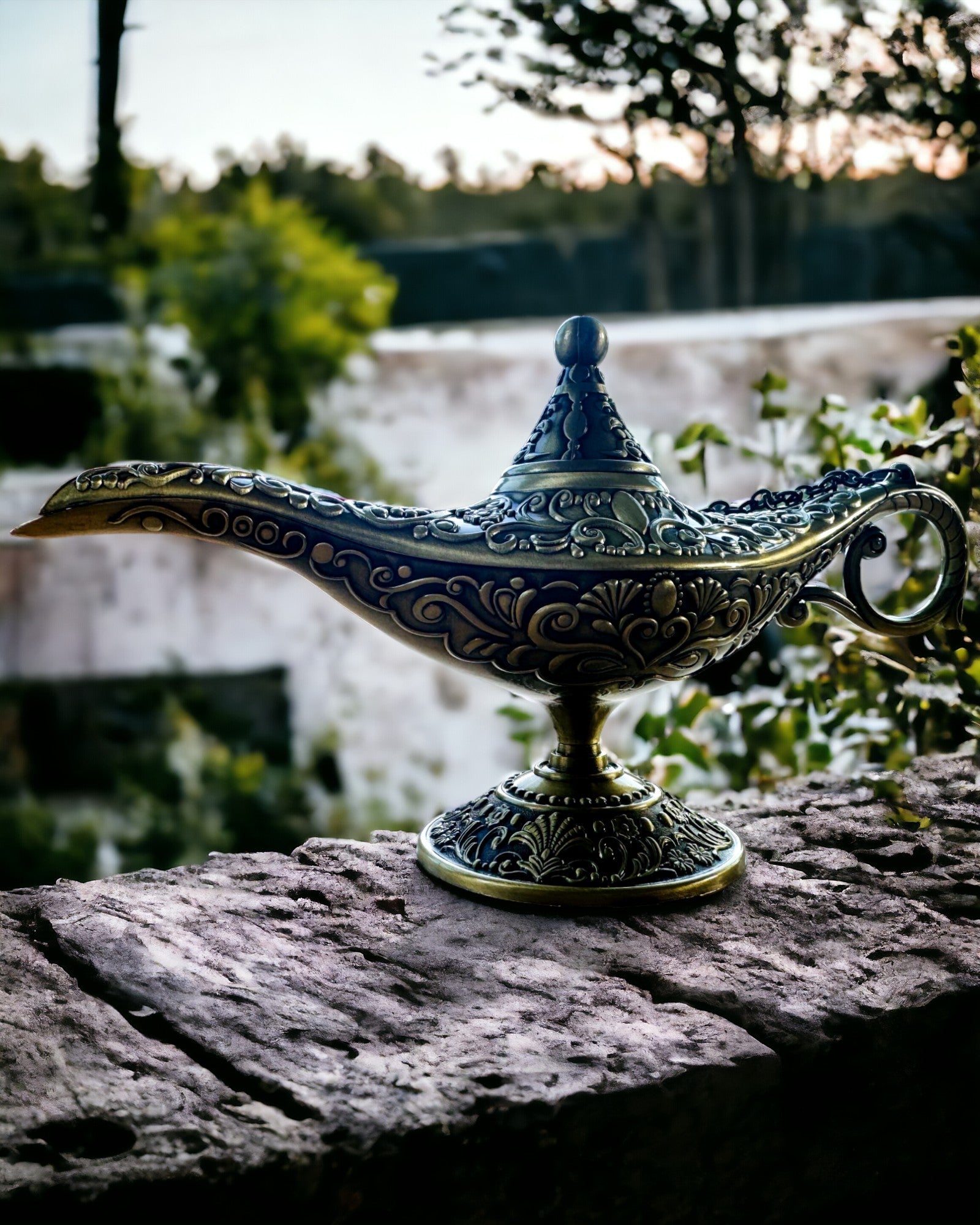 Custom Engraved Magic Aladdin Lamp - Shredded Gold Finish | Unique Home Decor, Gift for Disney Fans & Collectors | Perfect for Themed Parties, Room Decor & Special Occasions