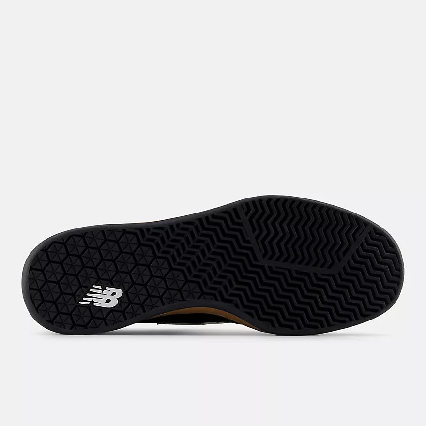 New Balance Numeric 440 V2 NM440BNG Skate Shoes for Men - Black/Gum Colorway - Durable & Comfortable for Skateboarding & Casual Wear