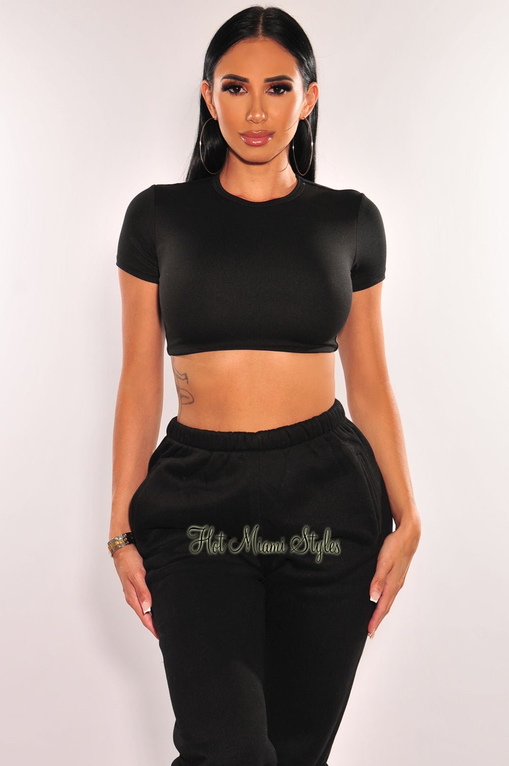 HMS Essential Women's Black Round Neck Short Sleeve Crop Top - Trendy Casual Summer T-Shirt for Streetwear, Layering & Outfits