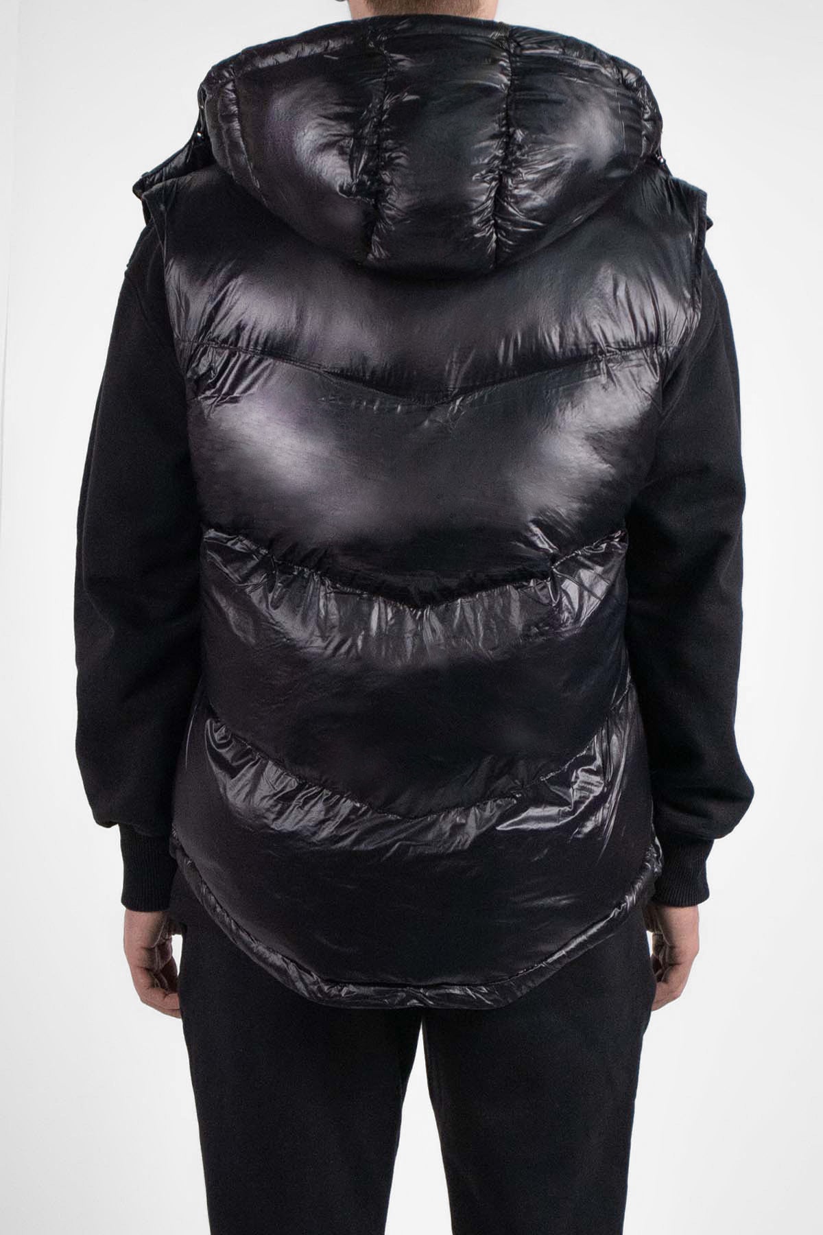 X Gilet - Lightweight Puffer Vest for Men & Women | Warm Winter Jacket for Outdoor Activities | Perfect for Hiking, Camping & Casual Wear