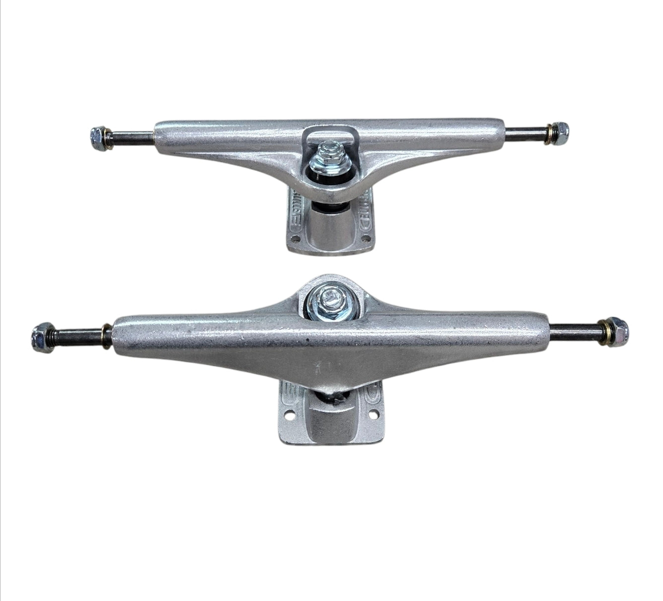 Santa Cruz BULLET Skateboard Trucks 10