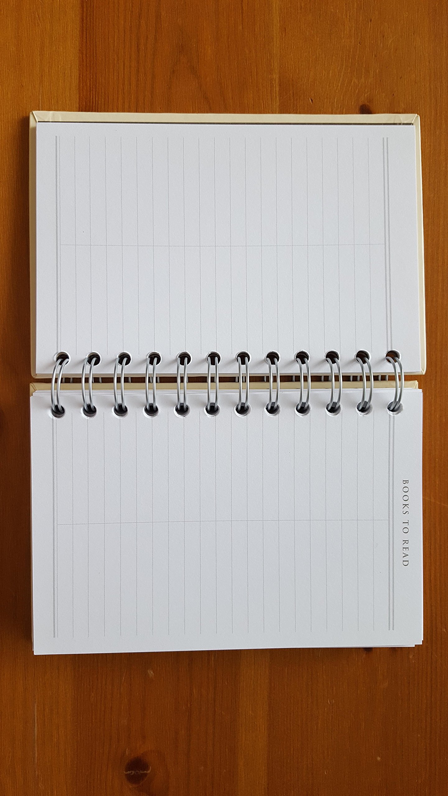 Must-Read Books to Check Out: A Reading Journal for Book Lovers | Perfect for Book Clubs, Personal Reading Logs & Gift Ideas