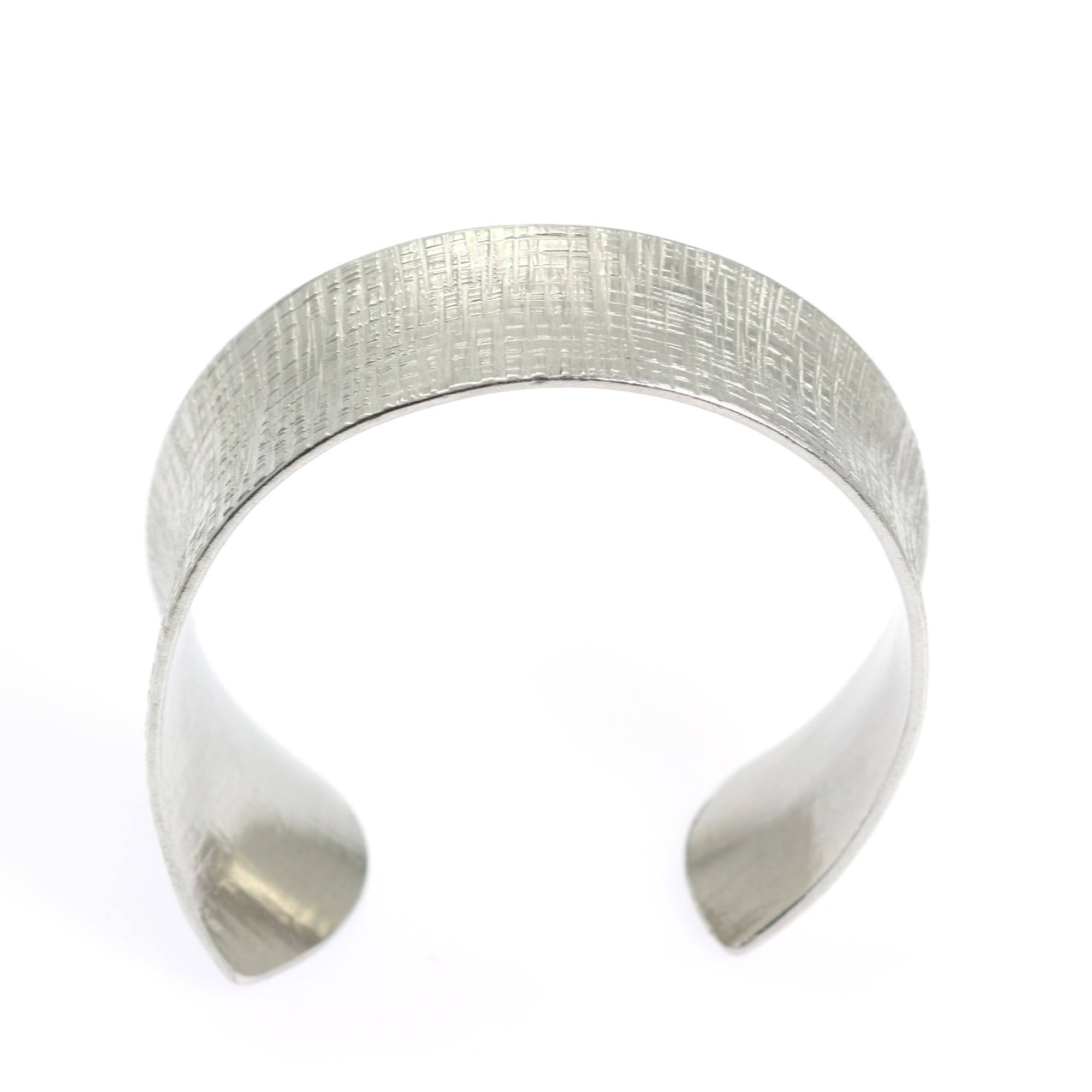 Anticlastic Tapered Linen Aluminum Bangle Bracelet for Women - Minimalist Modern Jewelry for Everyday Wear & Special Occasions