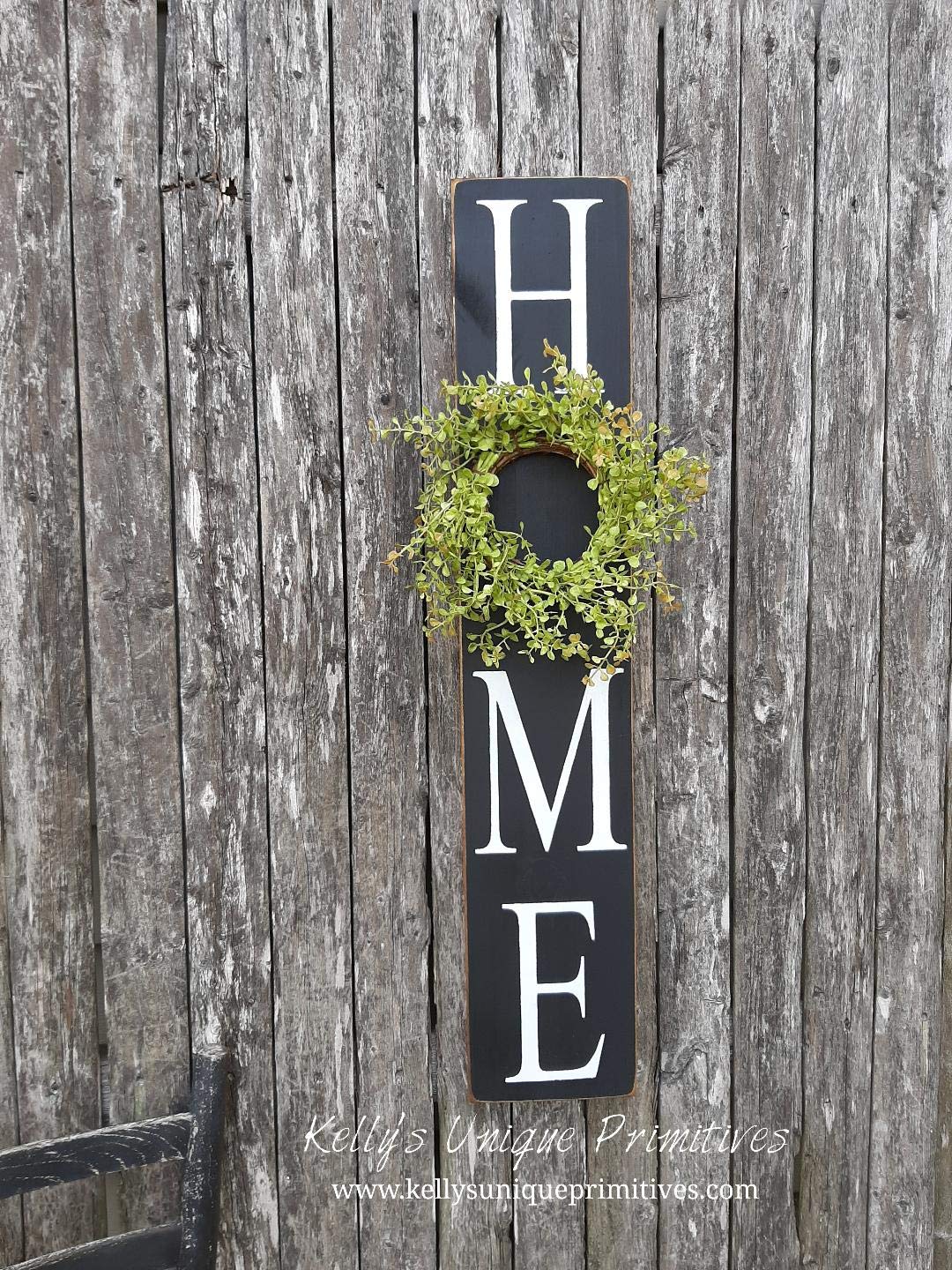 Custom Vertical Home Sign - Personalized Wooden Wall Decor for Farmhouse, Living Room & Entryway - Perfect for Housewarming Gifts & Rustic Home Decor