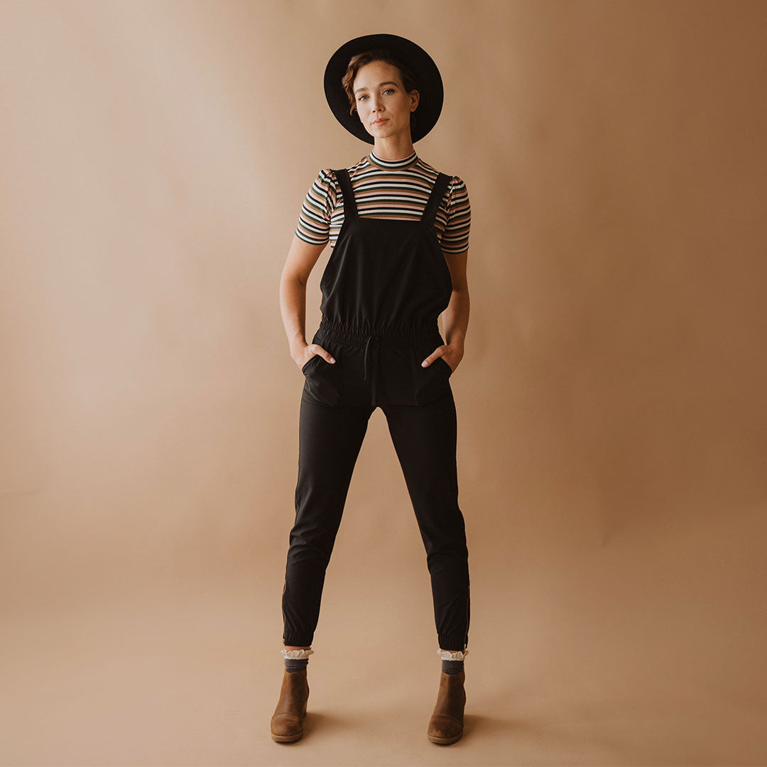 Black Classic Overalls Jumpsuit for Women & Men - Durable Denim Workwear Coveralls - Perfect for Farming, Construction & DIY Projects