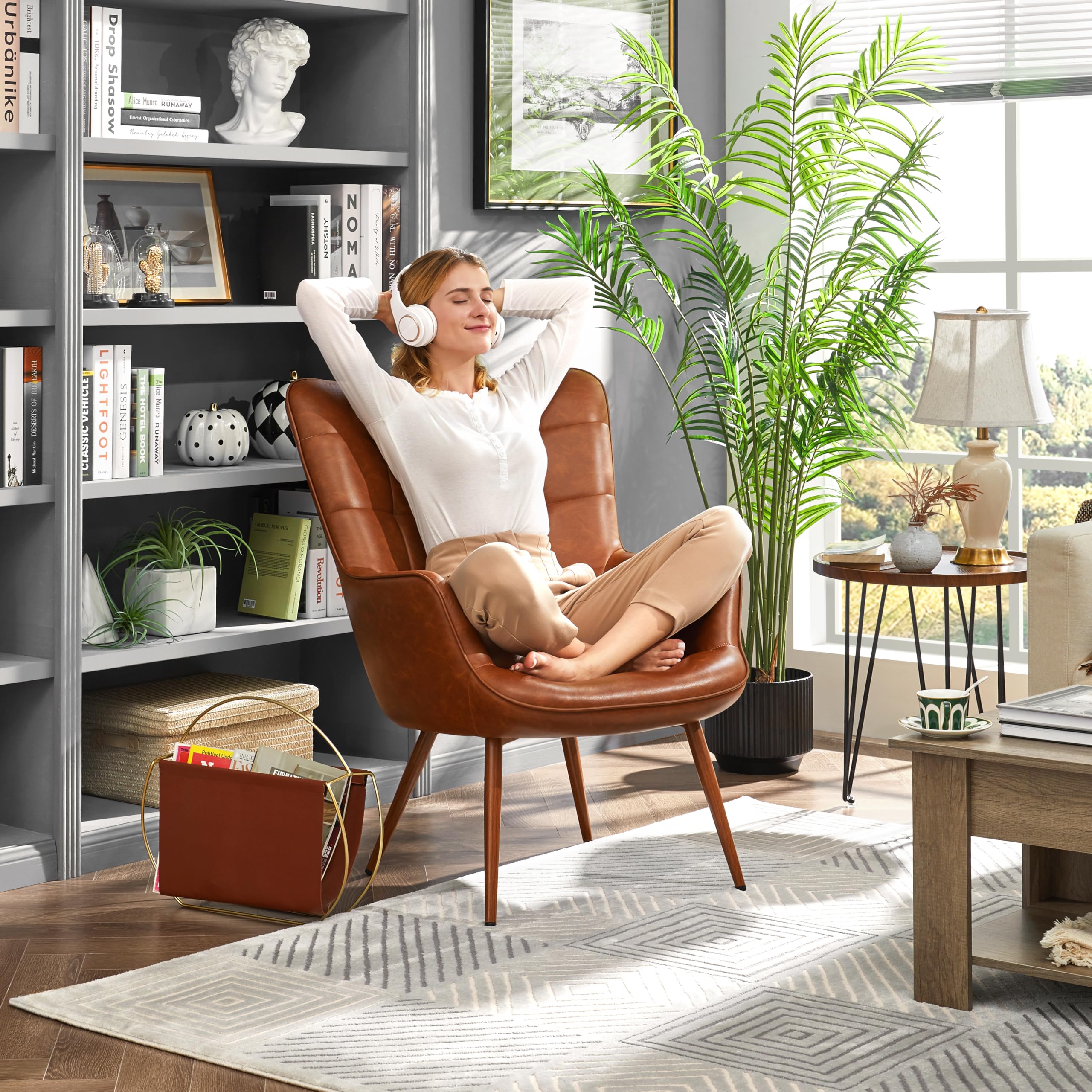 Yaheetech Genuine Leather Accent Chair - Modern Living Room Armchair with Sturdy Metal Legs for Bedroom, Office & Lounge - Comfortable Camel Brown Seating for Relaxing & Decor
