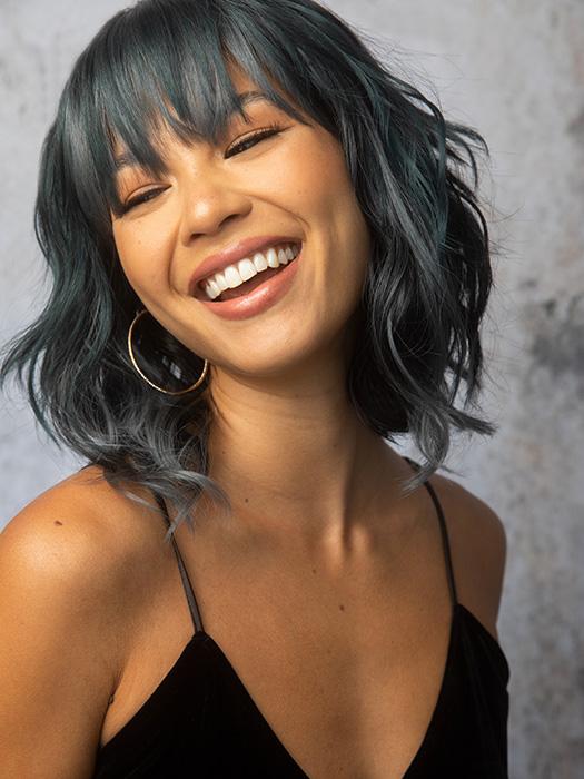 Breezy Wavez HF Synthetic Wig - Soft & Natural Looking Wavy Hair for Women | Perfect for Cosplay, Daily Wear & Special Occasions
