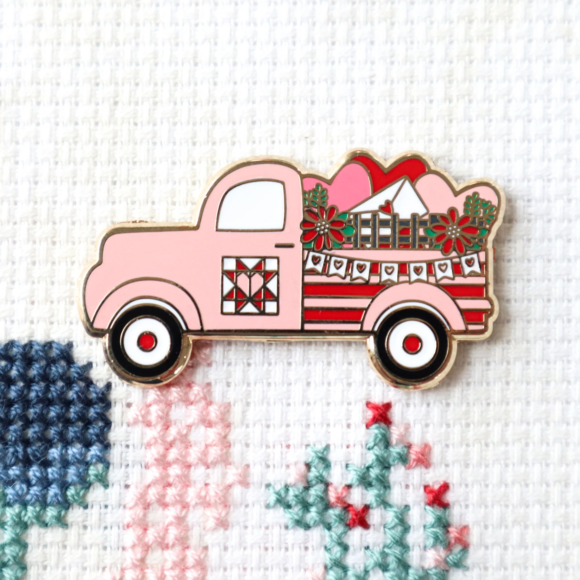 Vintage Valentine's Truck Needle Minder - Magnetic Pin Cushion for Sewing & Quilting - Perfect for Valentine's Day Crafts, DIY Projects & Gift Giving
