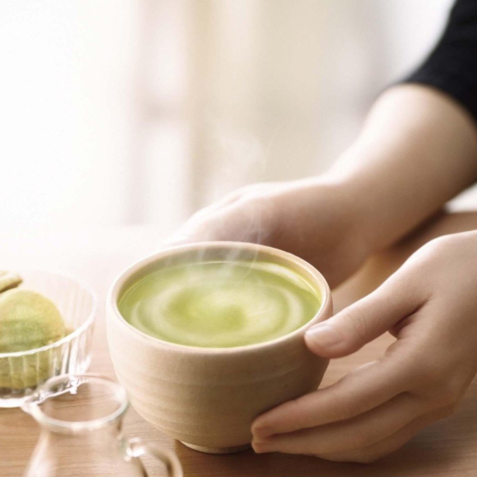 AGF Blendy Stick Matcha Au Lait (Green Tea Latte) 6 Sticks - Instant Japanese Matcha Powder for Coffee, Smoothies & Baking