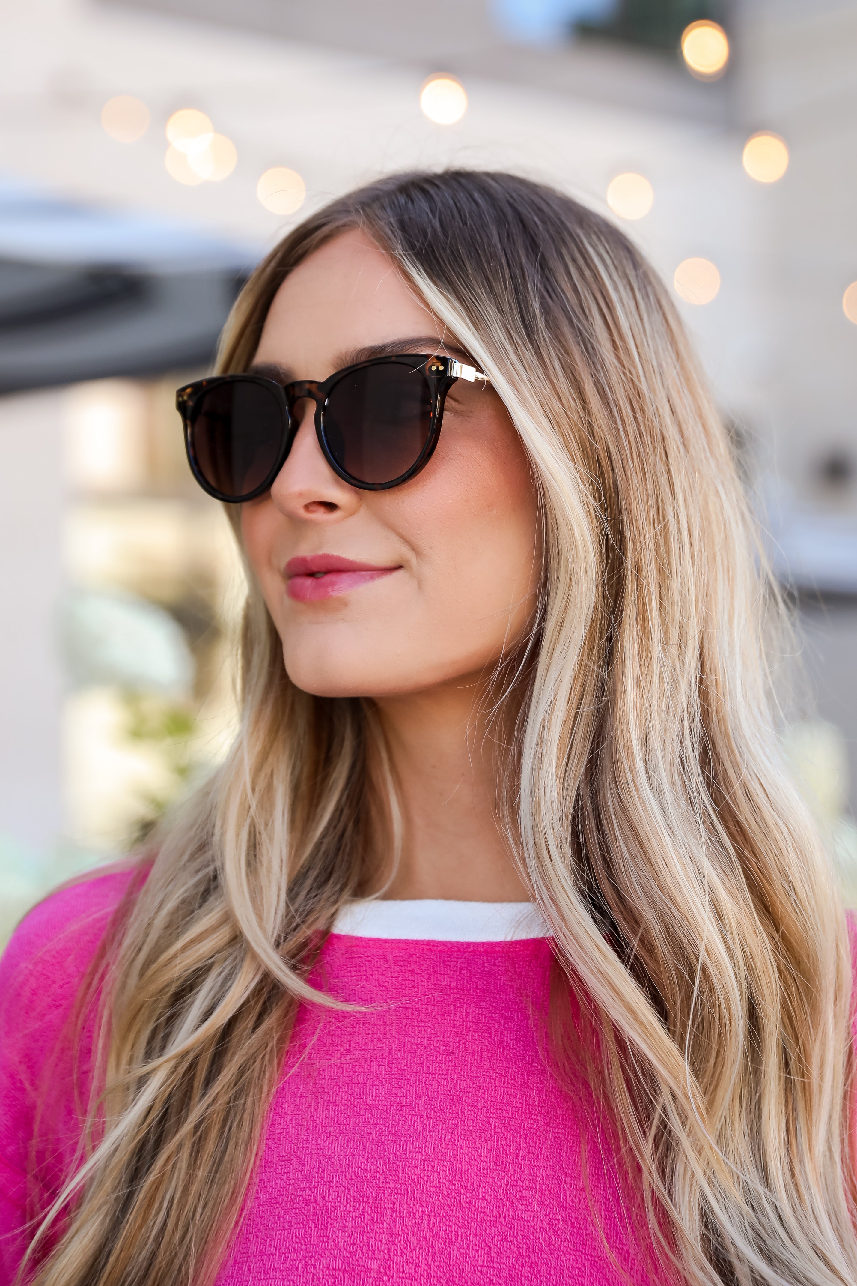 Trendy Round Sunglasses for Women & Men – UV Protection, Polarized Lenses – Perfect for Beach, Driving & Outdoor Activities