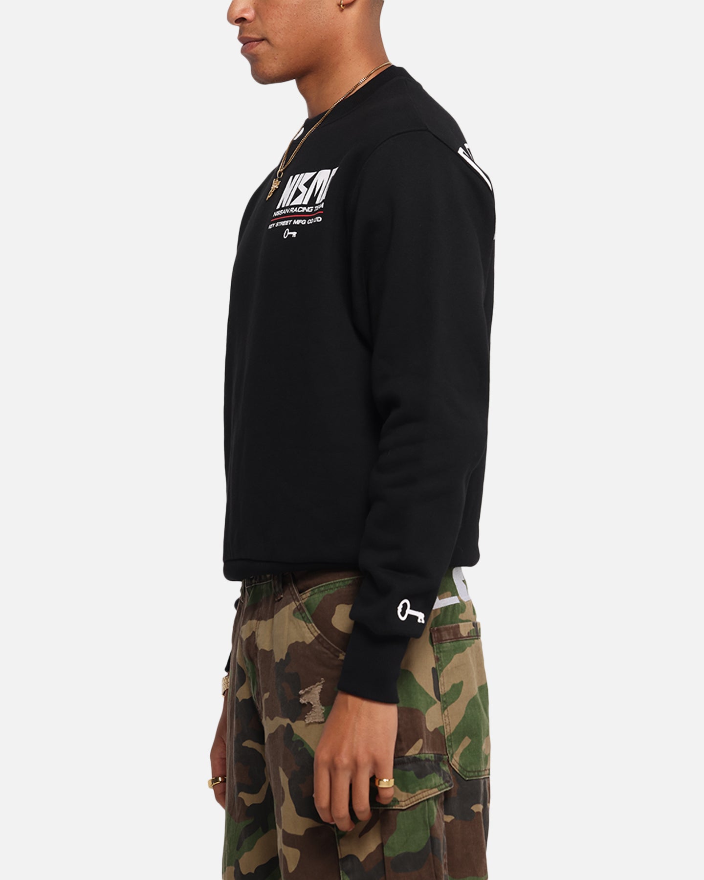 Nissan Nismo Classic Crewneck Sweatshirt - Black Vintage Unisex Pullover for Men & Women - Perfect for Casual Wear, Street Style & Car Enthusiasts