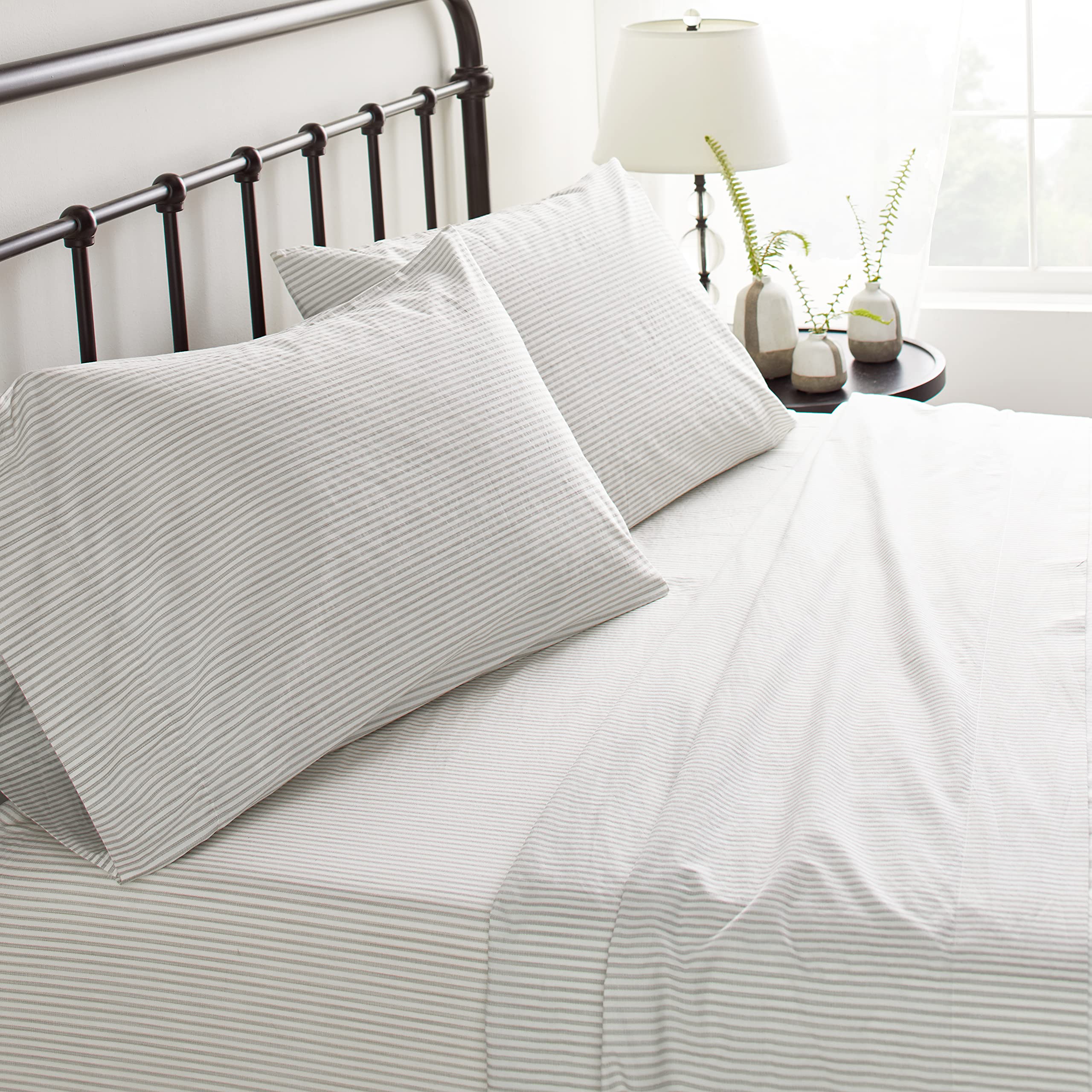 Tommy Bahama Queen Cotton Percale Sheet Set - Crisp & Cool Stylish Bedding in Paloma Beach Grey for Comfortable Sleep & Luxury Hotel Feel | Perfect for Home, Vacation Rental & Guest Room