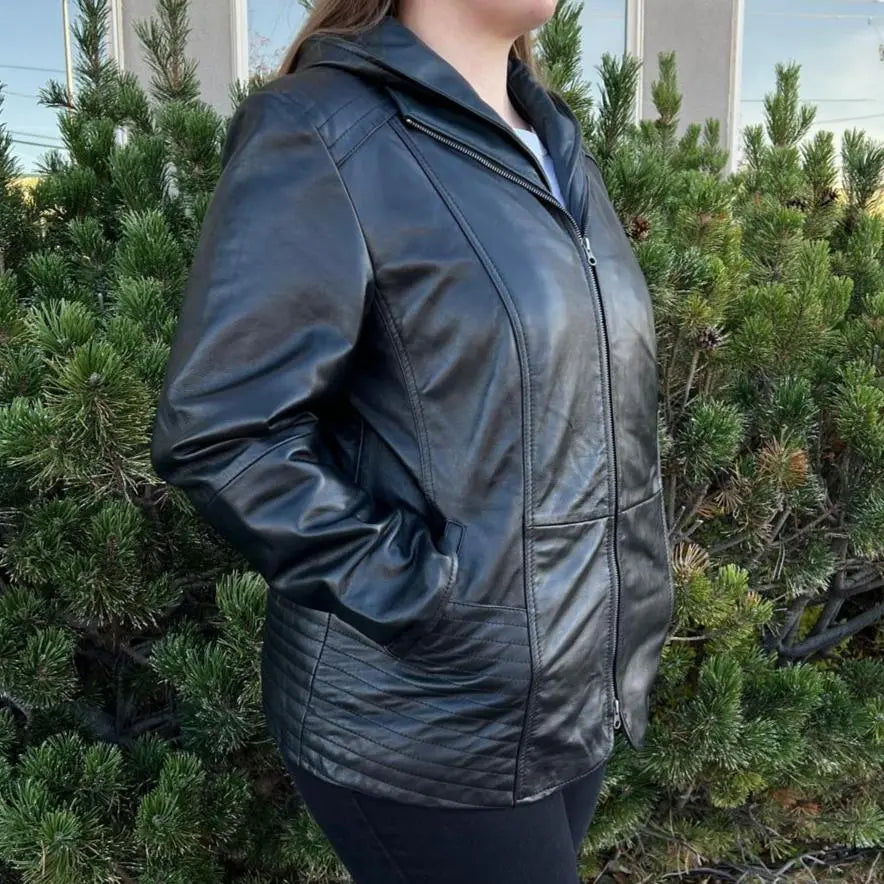 Premium Genuine Sheepskin Leather Jacket with Detachable Hood - Stylish & Warm for Fall, Winter Outdoor Adventures