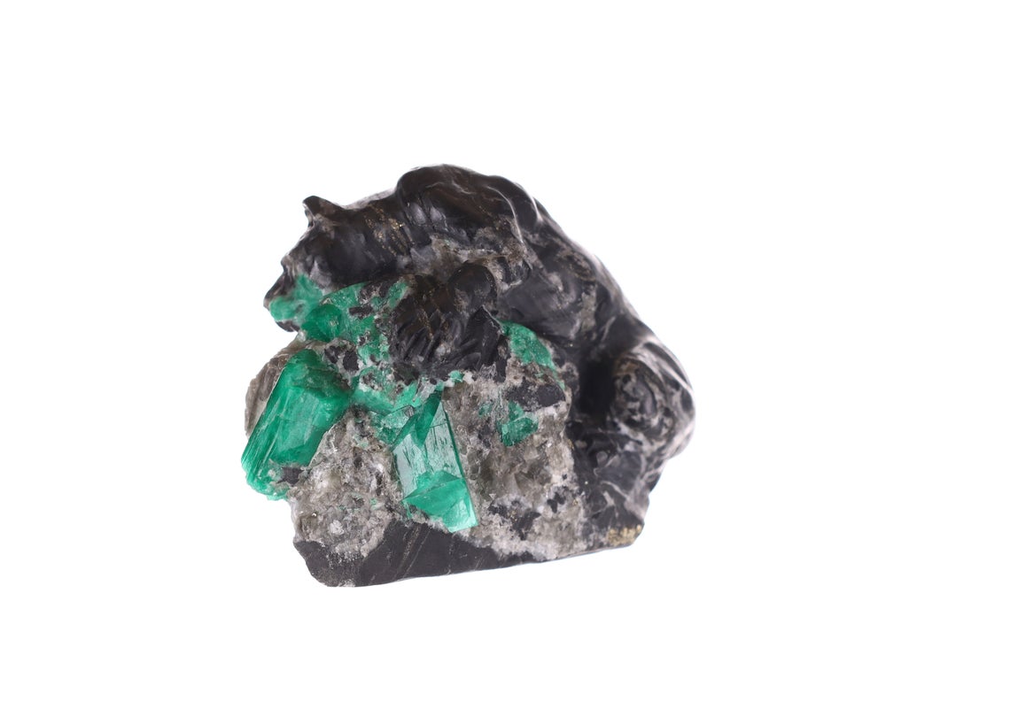 Colombian Emerald Black Jaguar Rough Crystal Sculpture - Handcrafted Gemstone Art for Home Decor, Meditation & Spiritual Healing