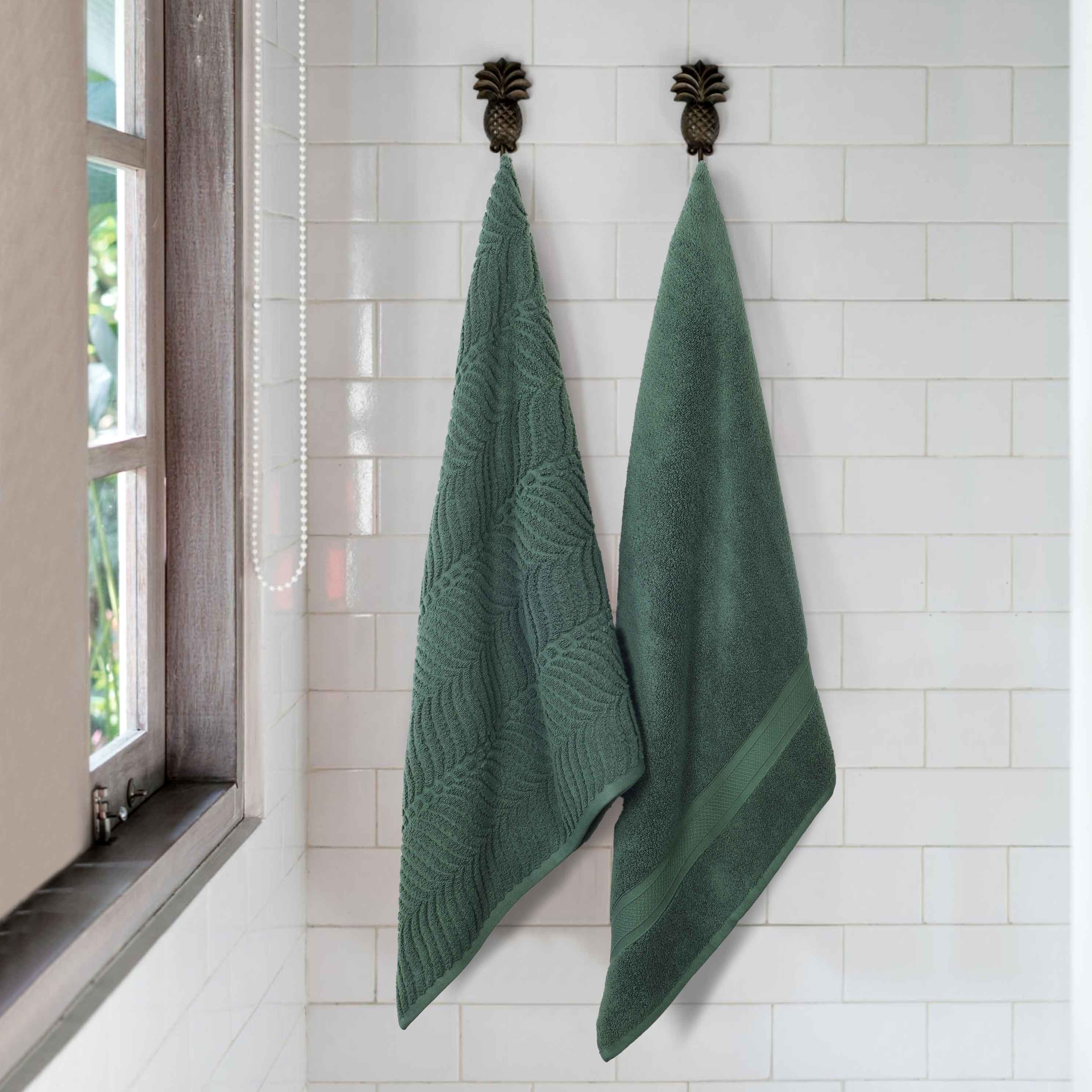 Premium Zero Twist Cotton Bath Towel Set of 2 - Ultra Soft Solid & Jacquard Chevron Design for Luxury Bathroom & Spa Experience