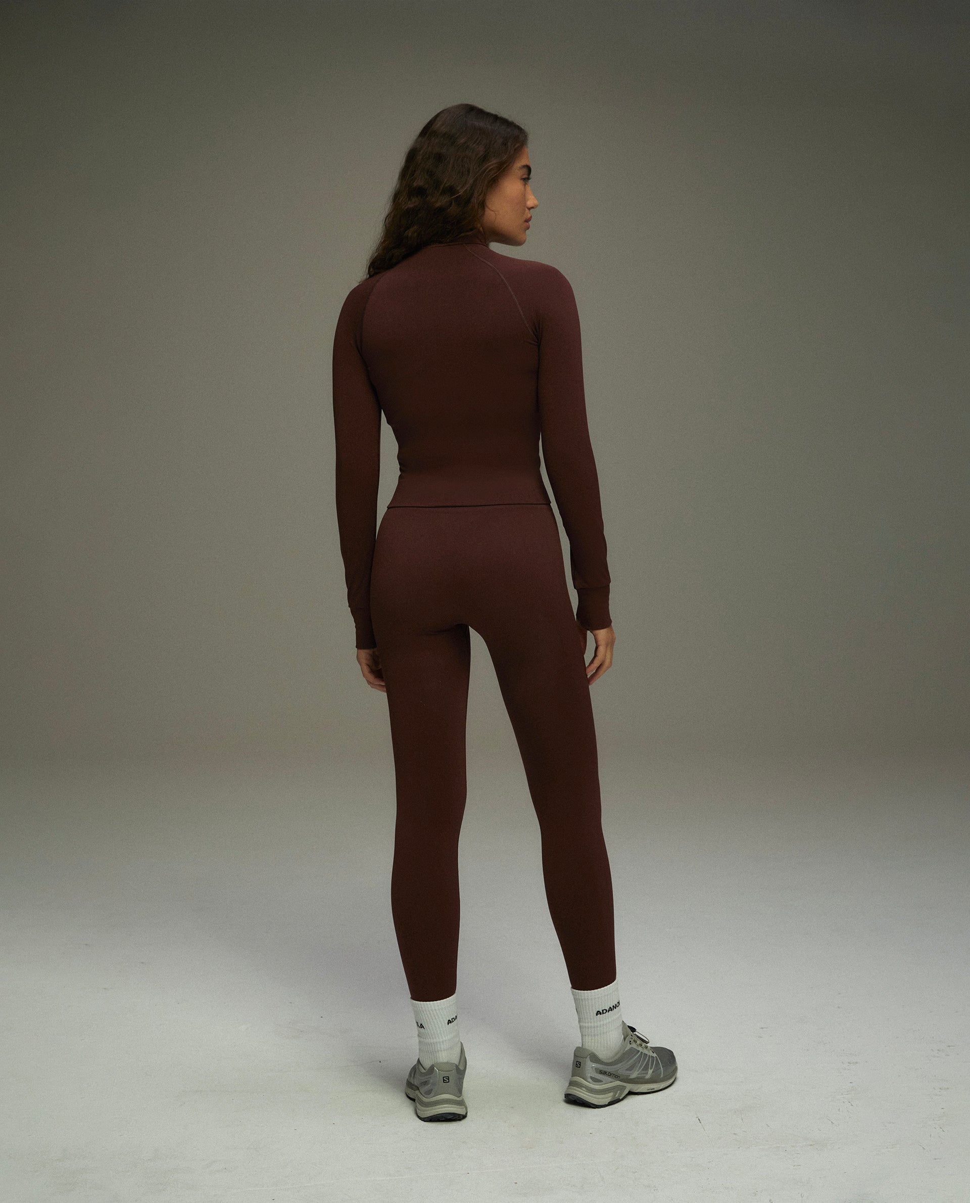 Seamless Long Sleeve Full Zip Top for Women - Burgundy Red Workout Jacket for Running, Yoga & Outdoor Activities