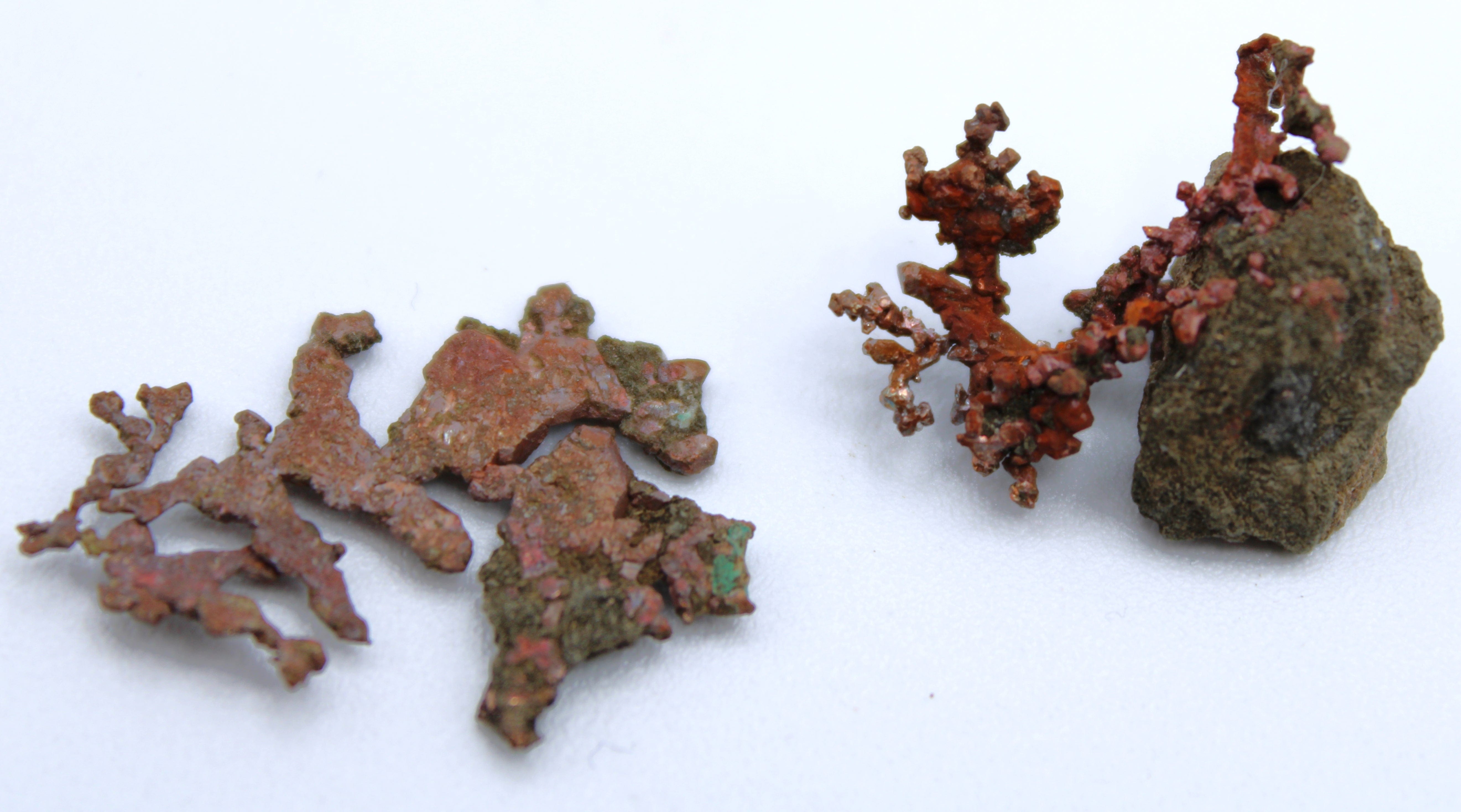 Natural Raw Copper Specimen - High-Quality Mineral Collection for Rockhounds & Geology Enthusiasts | Perfect for Display, Education & DIY Jewelry Making