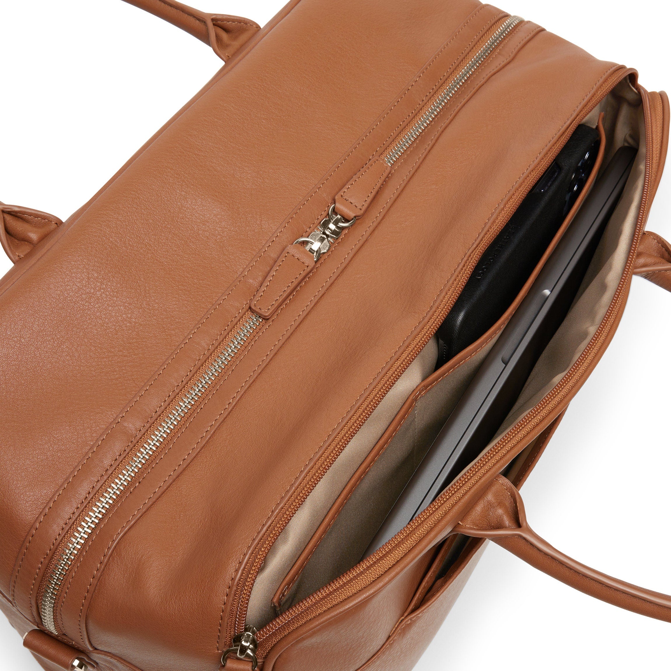 Harwood Weekender Bag in Cognac Leather - Stylish Durable Travel Duffel for Men & Women | Perfect for Weekend Getaways, Gym, Work & Overnight Trips