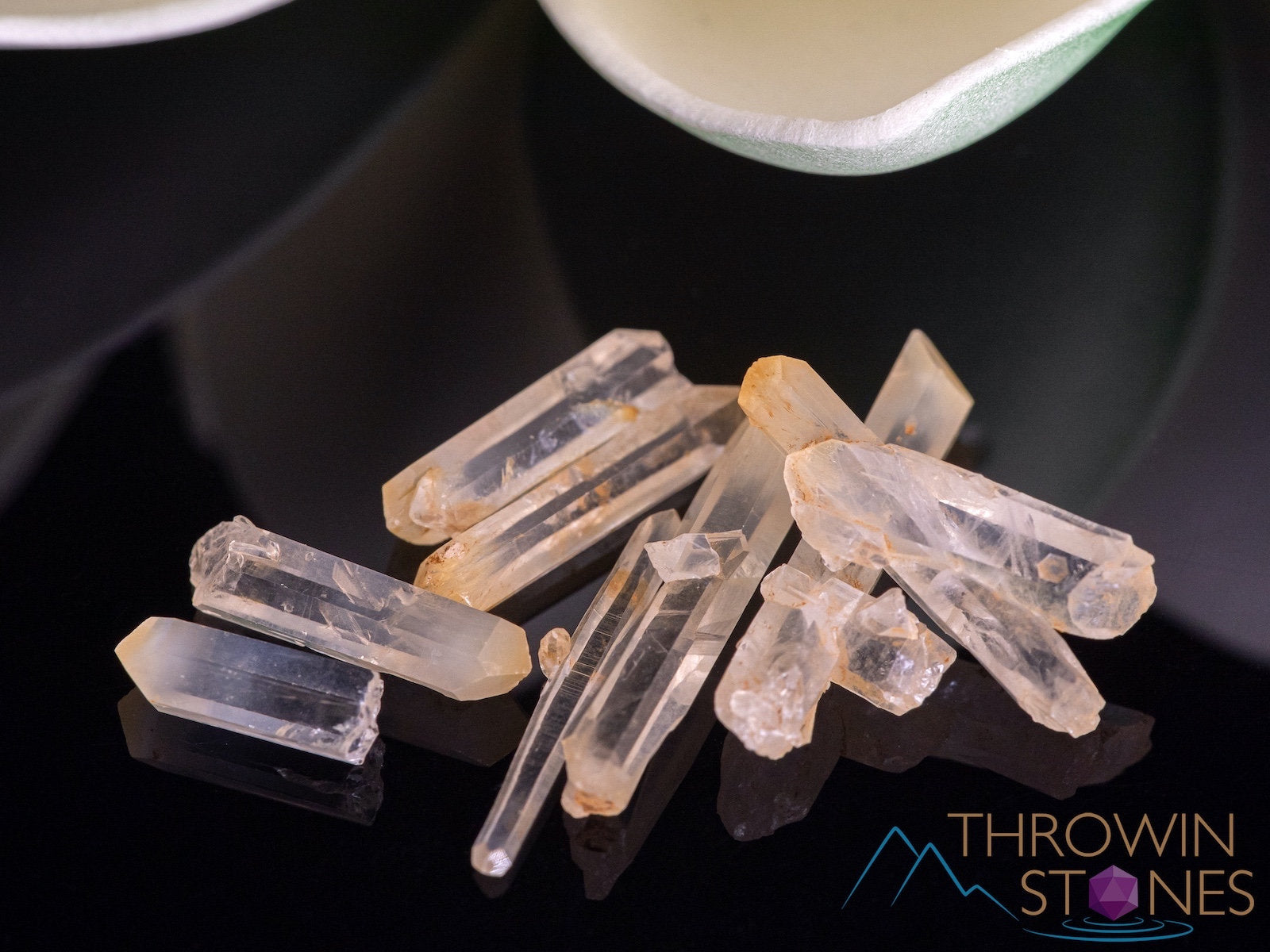 Natural Mango Quartz Crystal Points - Healing Gemstone Wand for Jewelry Making, Meditation & Energy Work - E1718 | Spiritual Healing, Chakra Balancing & Home Decor