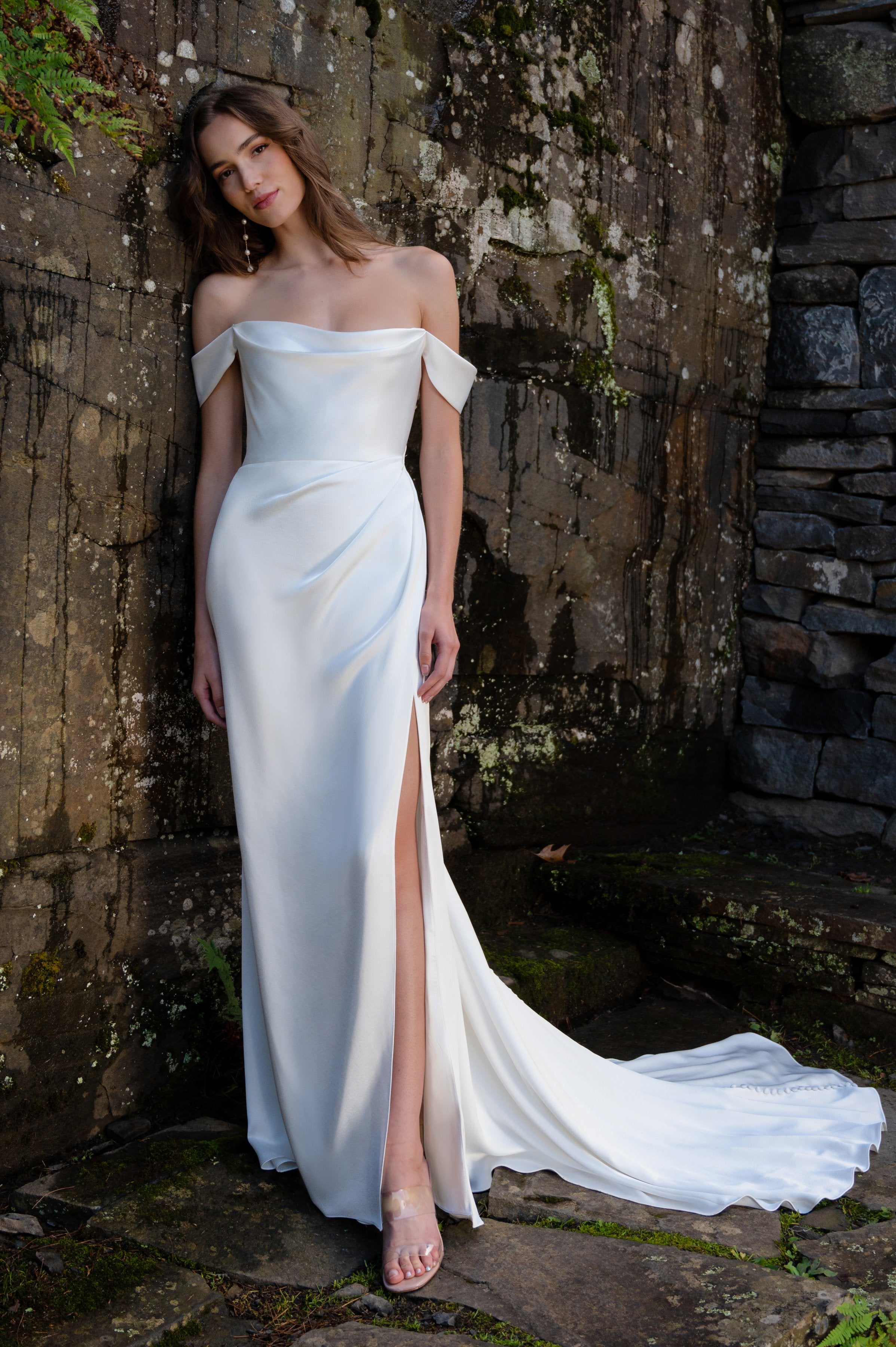 Jenny Yoo Viviana Wedding Gown - Elegant A-Line Bridal Dress with Lace Details | Perfect for Beach, Church & Formal Weddings