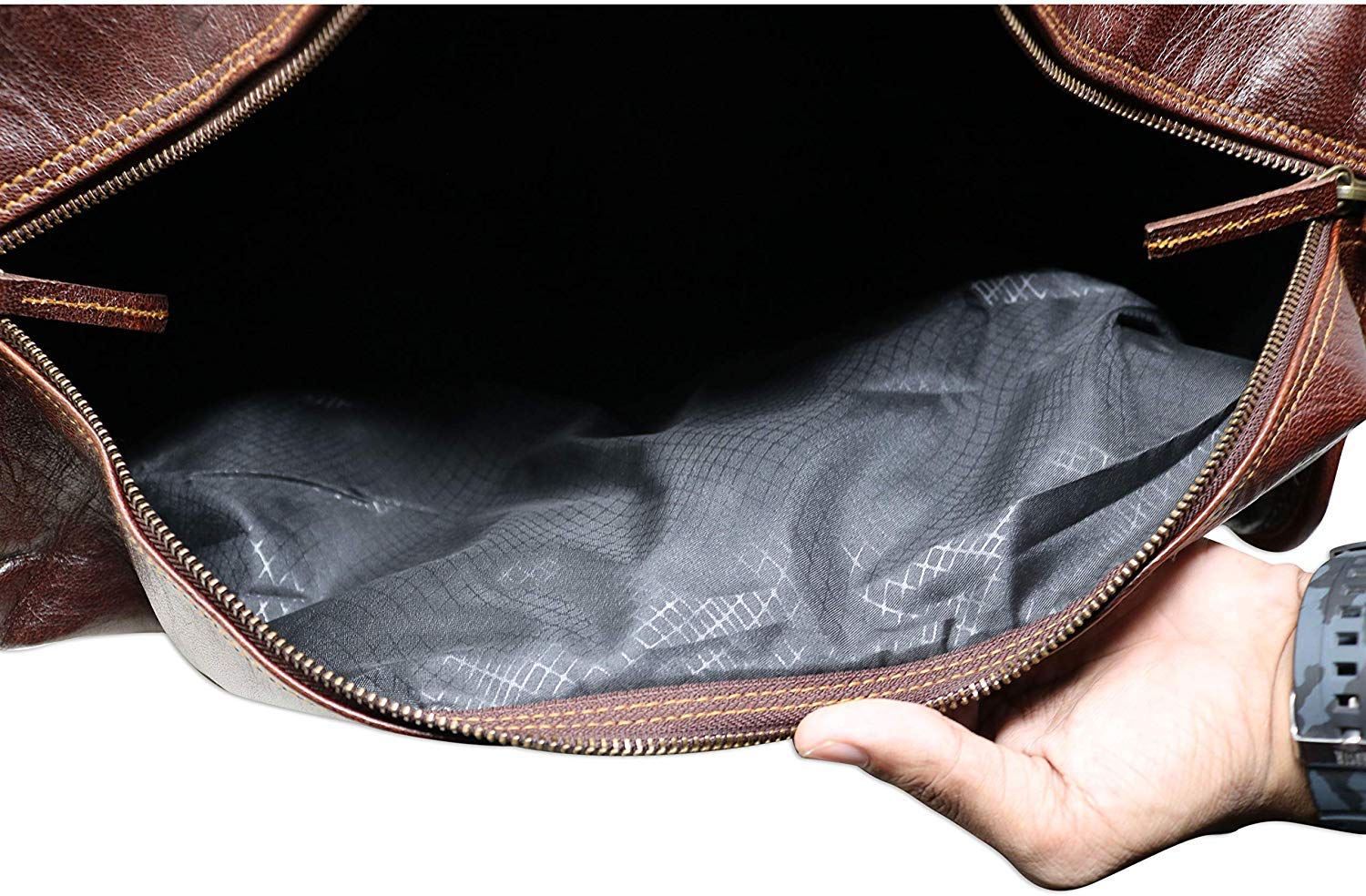 Premium Leather Duffle Bag for Travel & Gym - Waterproof Carry-On Luggage, Overnight Weekender Bag - Perfect for Business Trips, Workouts & Weekend Getaways