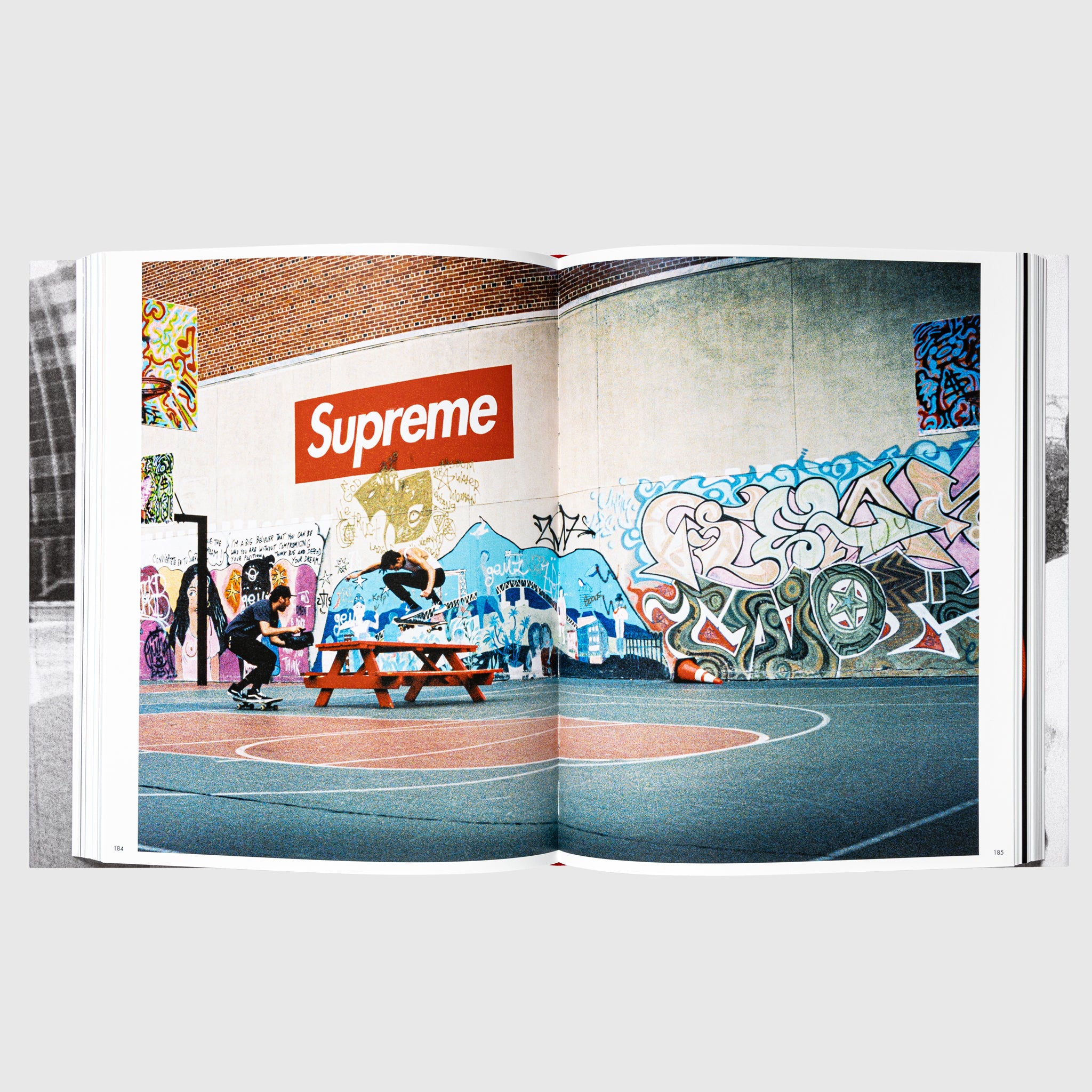 Supreme Hoodie - Streetwear Fashion for Men & Women | Perfect for Urban Style & Casual Outfits
