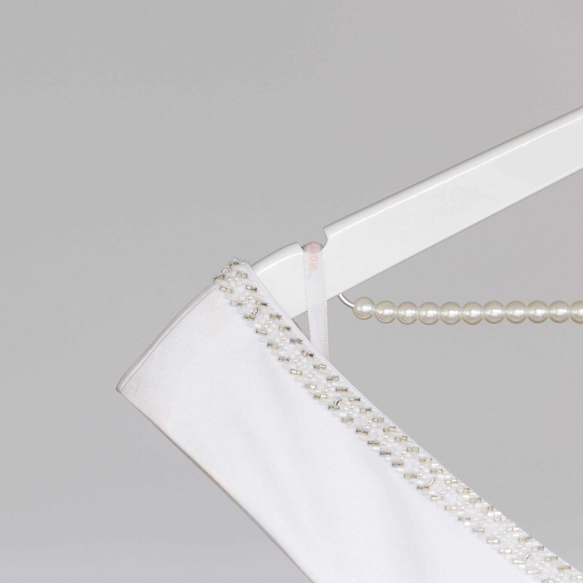 Elegant Wooden & Wire Wedding Dress Hanger for Bride - White with Pearl Strand & Flower Decoration | Perfect for Bridal Gowns, Dresses & Special Occasion Wardrobe Organization
