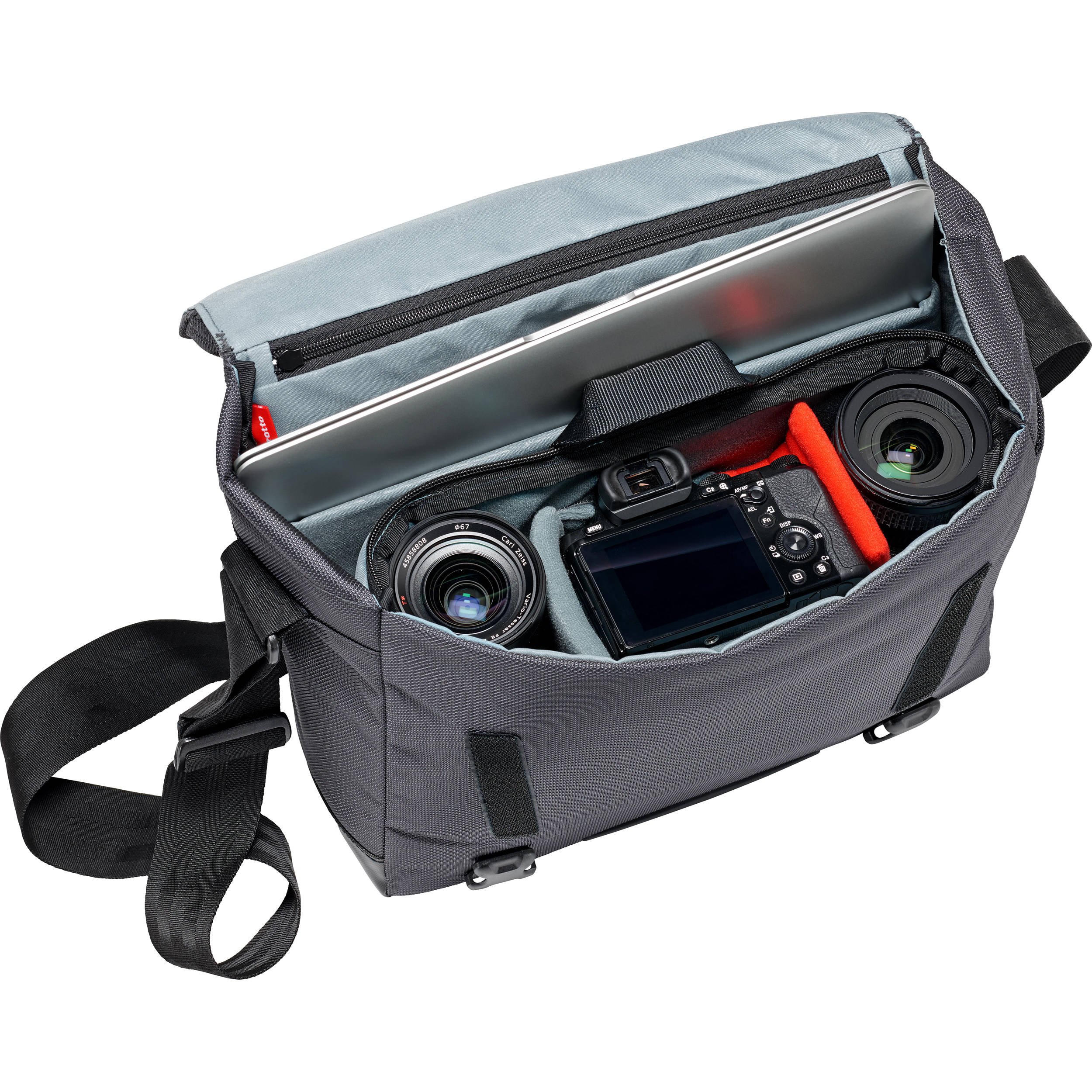 Manfrotto Manhattan Messenger Speedy 10 Camera Bag - Water-Repellent Multiuse Photography Bag for DSLR, Lenses & Accessories with PC/Tablet Compartment & Tripod Holder - Perfect for Travel, Street Photography & Daily Commute