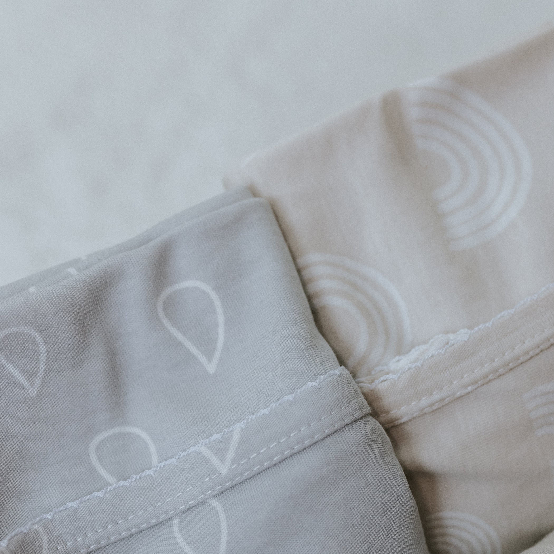 Nordic 2-Pack Jersey Wrap in Grey & Sand - Cozy & Stylish for Home, Office, and Travel