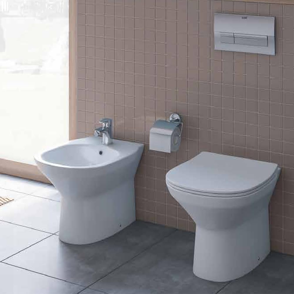 Yellowshop - Rimless Floor-Mounted Toilet and Bidet Set with Soft-Close Seat Cover | Modern Bathroom Sanitaryware for Small Spaces & Water-Saving Design | Perfect for Apartments, Guest Bathrooms & Compact Homes