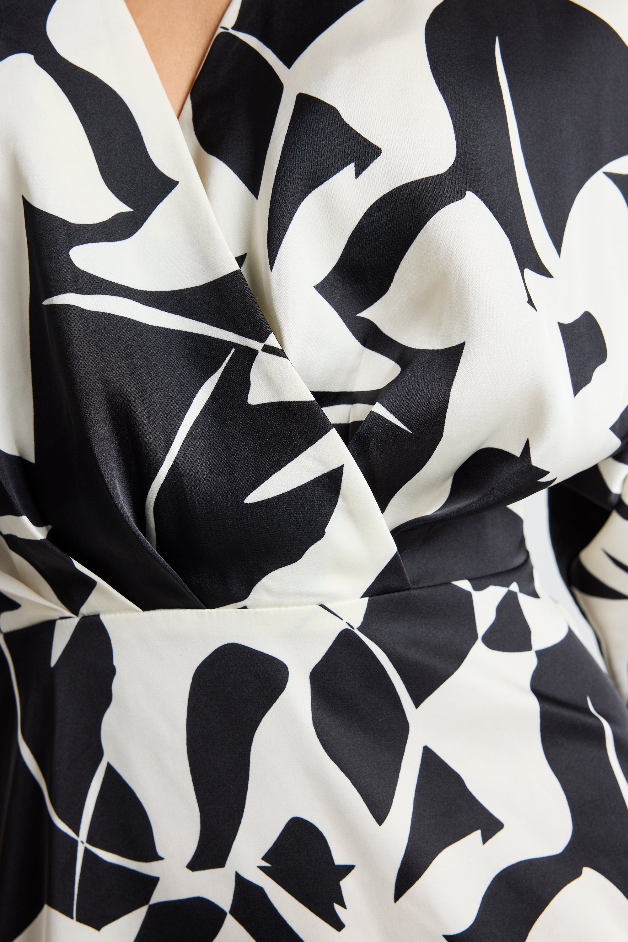 Dali Black & White Satin Short Sleeve Kimono Mini Dress - Sexy Summer Outfit for Beach, Party & Date Night