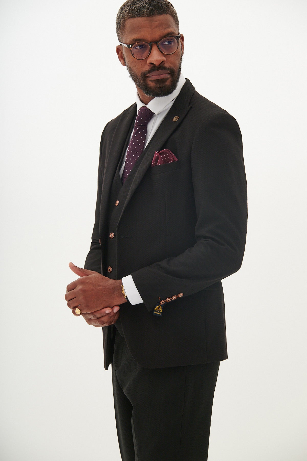 Premium Black Three-Piece Suit with Contrast Buttons for Men - Formal Business Attire, Wedding & Special Occasions