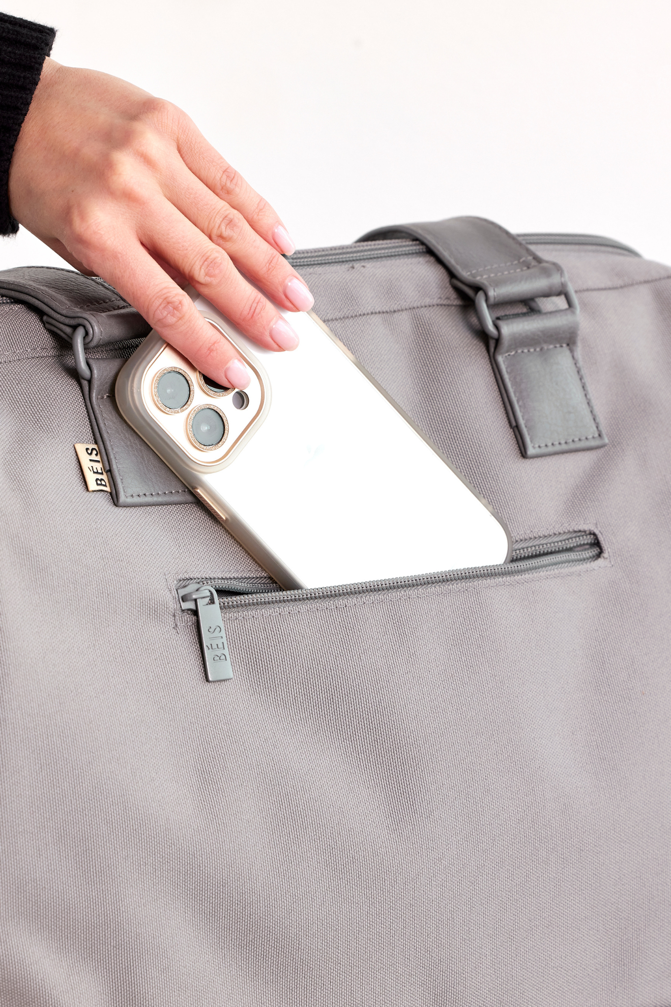 Mini Weekender Bag in Grey - Perfect for Weekend Getaways, Travel & Daily Commute