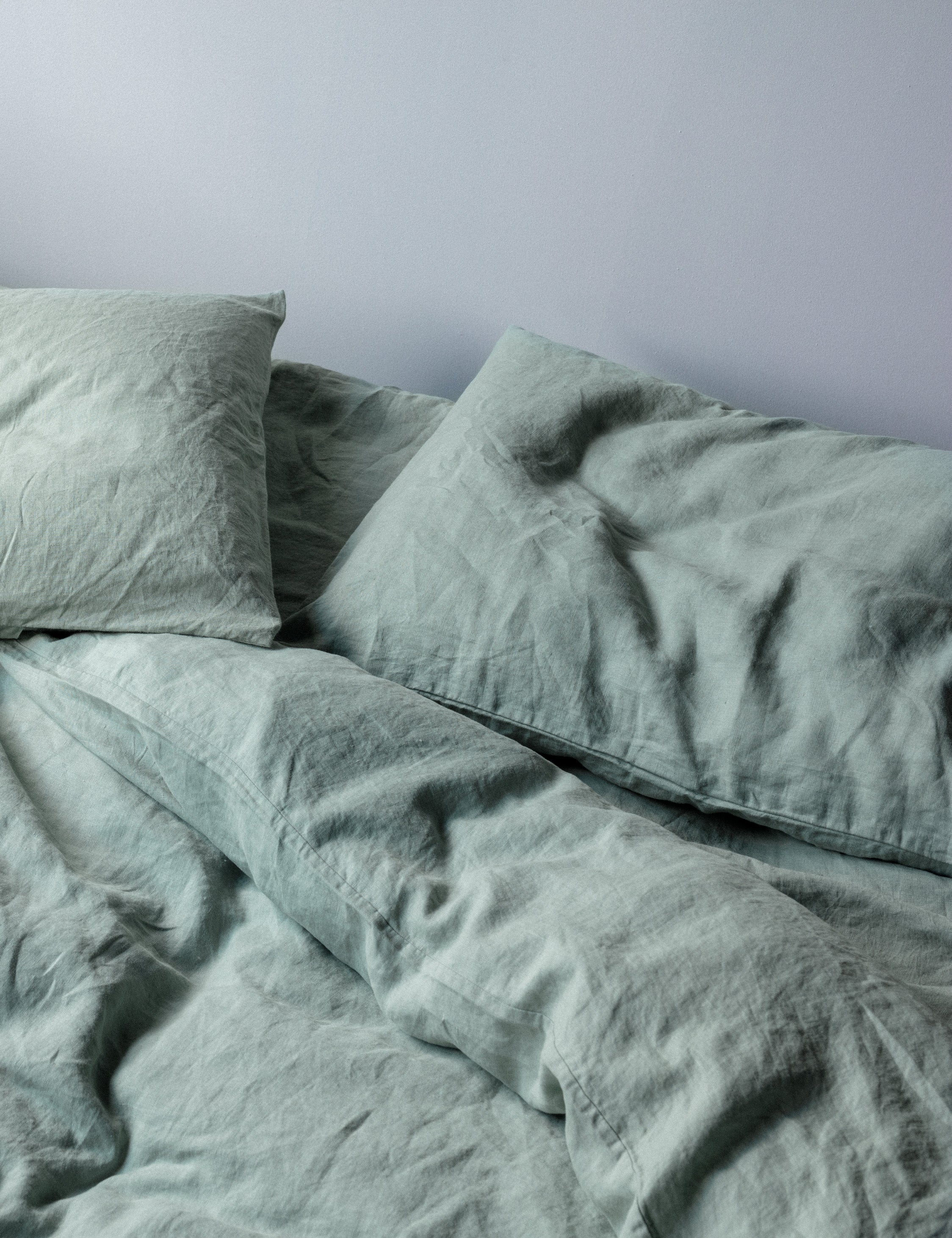 Premium European Flax Linen Duvet Cover Set by Cultiver - Breathable & Soft 100% Natural Bedding for All Seasons - Perfect for Master Bedroom, Guest Room & Vacation Homes