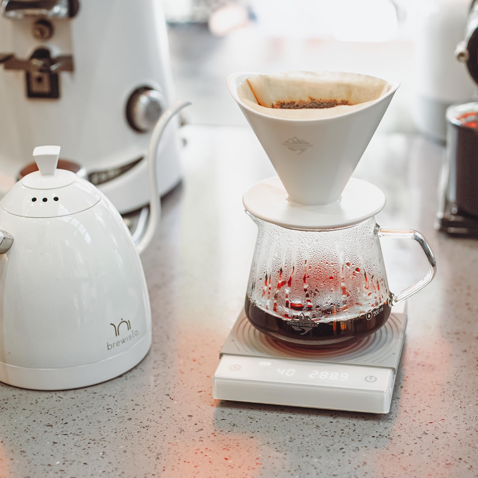Premium White Ceramic Pour Over Coffee Maker Set with 650ml Glass Server & V60 Paper Filters - Ideal for Home, Cafe & Restaurant Brewing - Slow Drip Coffee Maker for Specialty Coffee Lovers