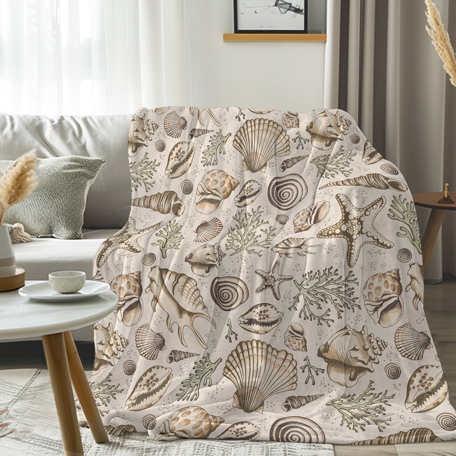 Soft Brown Seashells Flannel Fleece Blanket - Cozy Warm Throw for Bed, Couch & Outdoor Use - Perfect for Winter, Camping & Home Decor