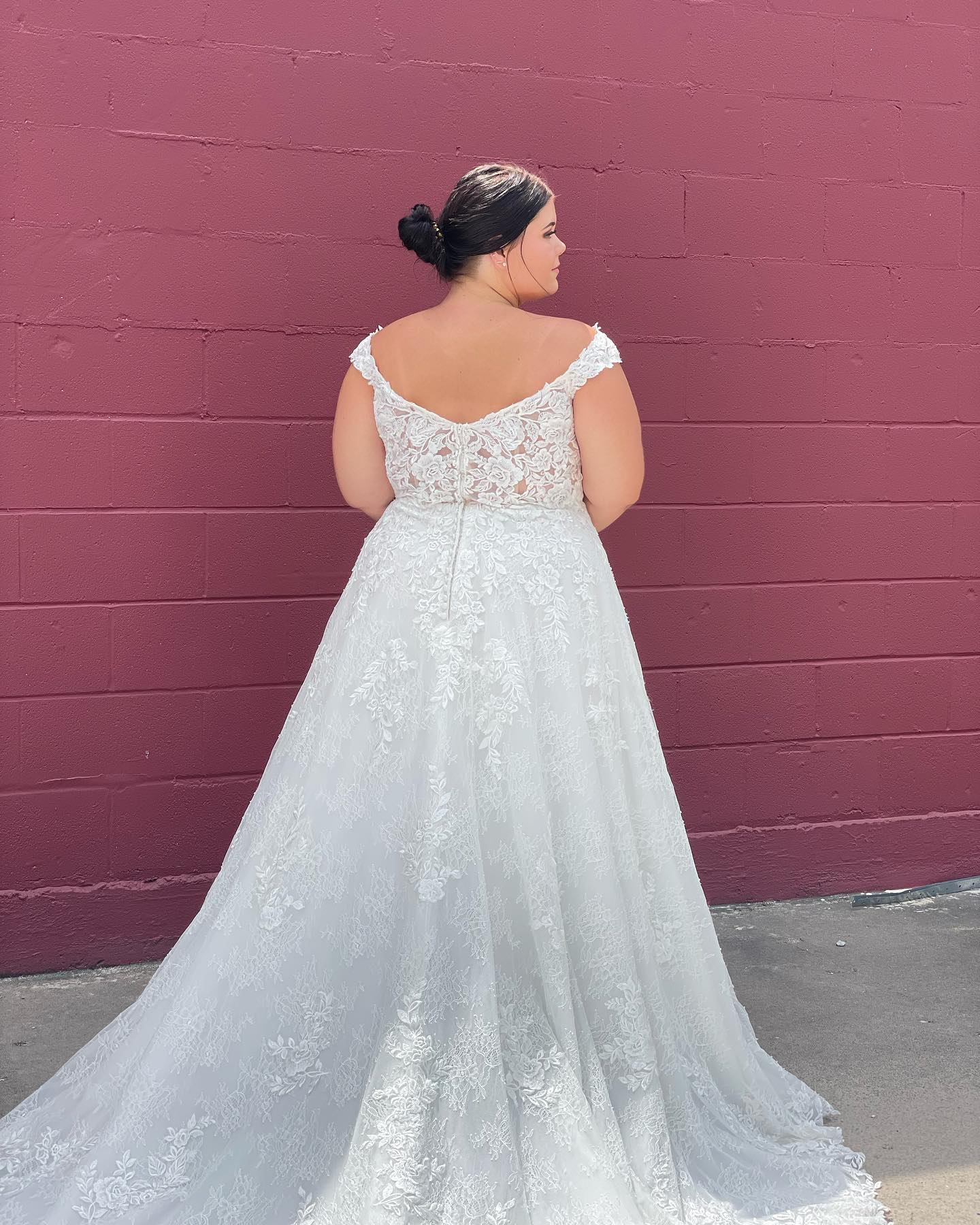 Morilee Audrina 3305 Wedding Gown - Elegant Lace Bridal Dress for Bride, Perfect for Church Ceremony & Formal Reception