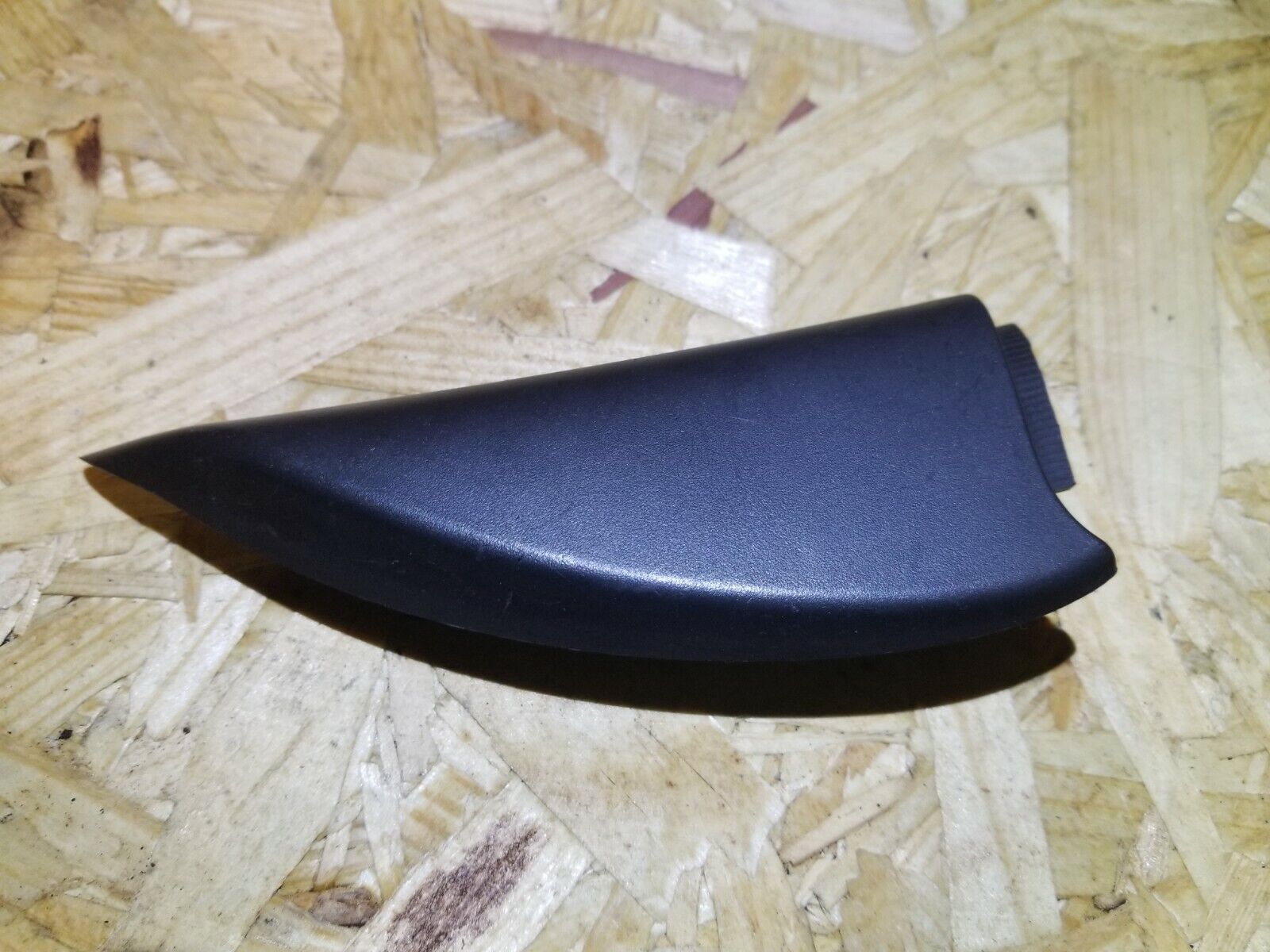 2005-2007 Volvo S40 Left Rear Driver Side Door Interior Corner Trim Panel - OEM Replacement Part for Car Interior Repair & Customization