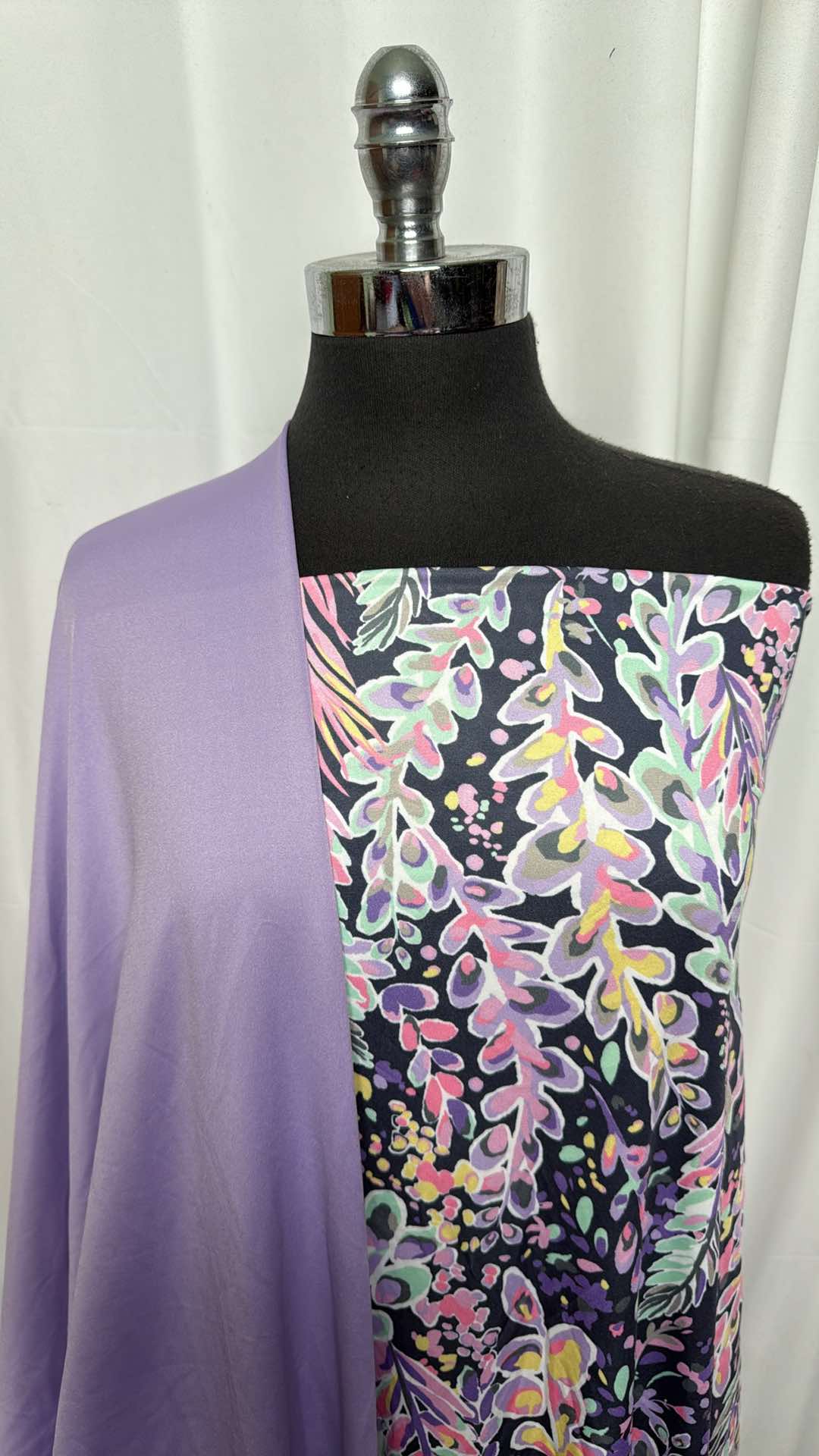 2 Yards Lilac Yoga PF & 2 Yards Leaves Venezia Fabric Bundle - Perfect for DIY Crafts, Home Decor, and Sewing Projects (A27262)
